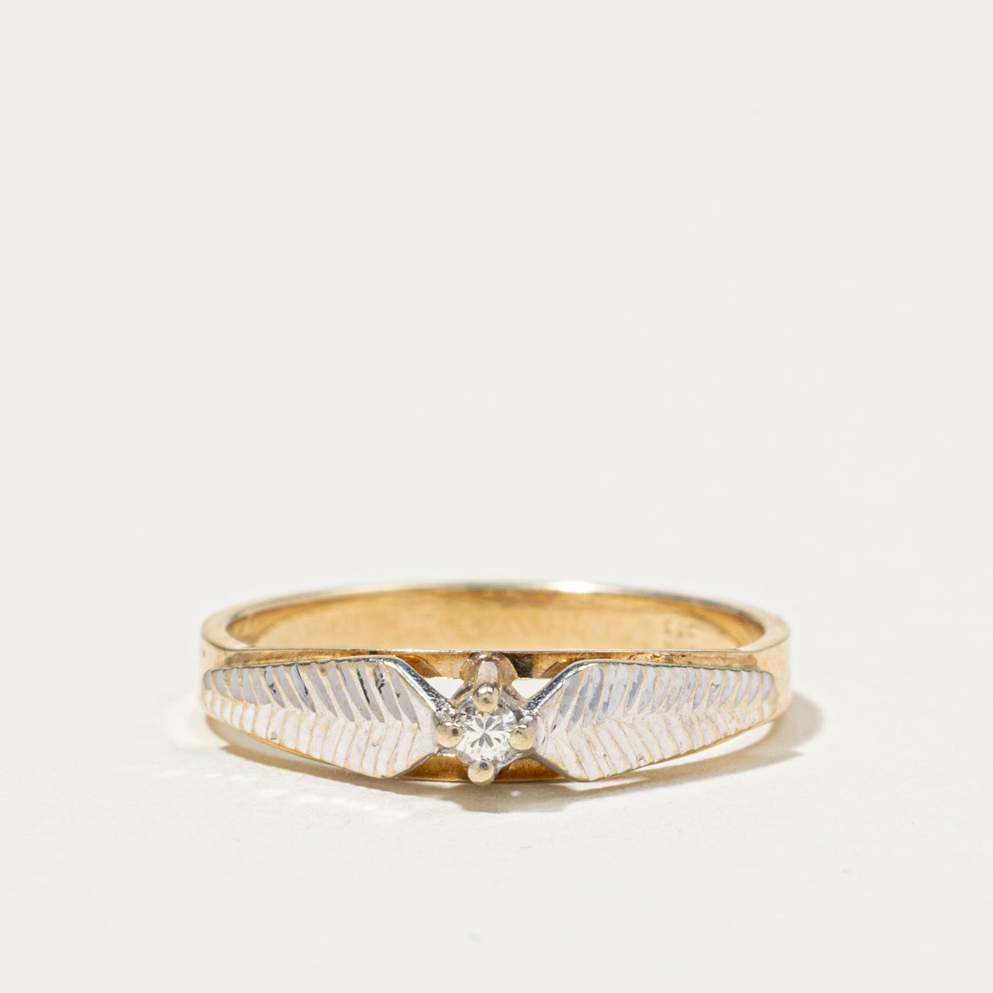 Two Tone Gold Diamond Engraved Ring | SZ 6
