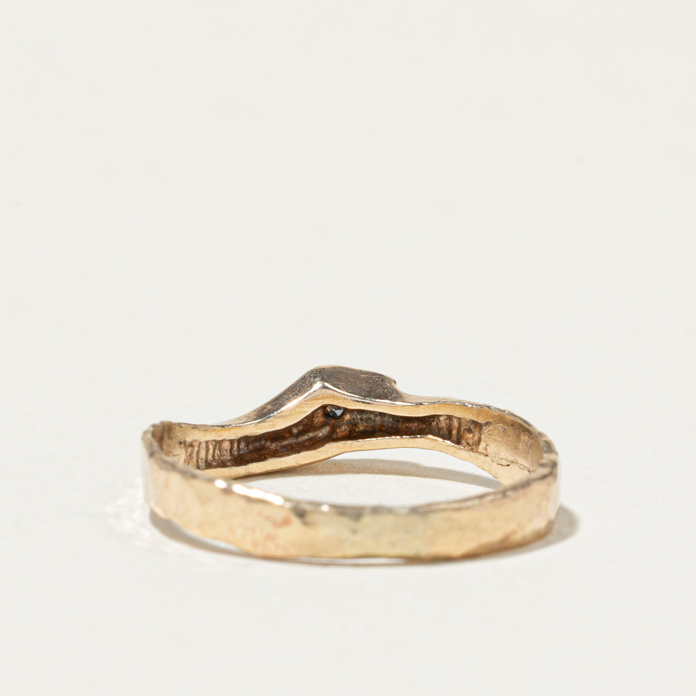 Diamond Grooved Chevron Ring | SZ 4.75