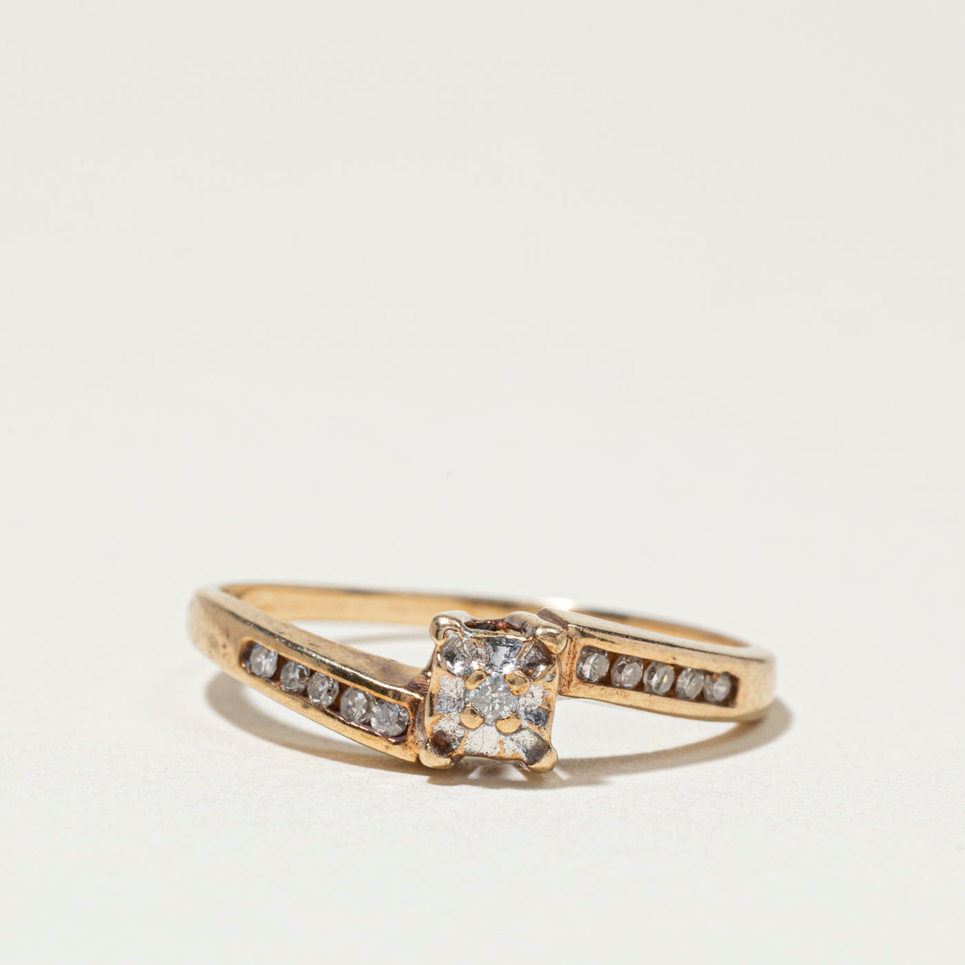 Illusion Set Diamond Bypass Ring | SZ 6.75