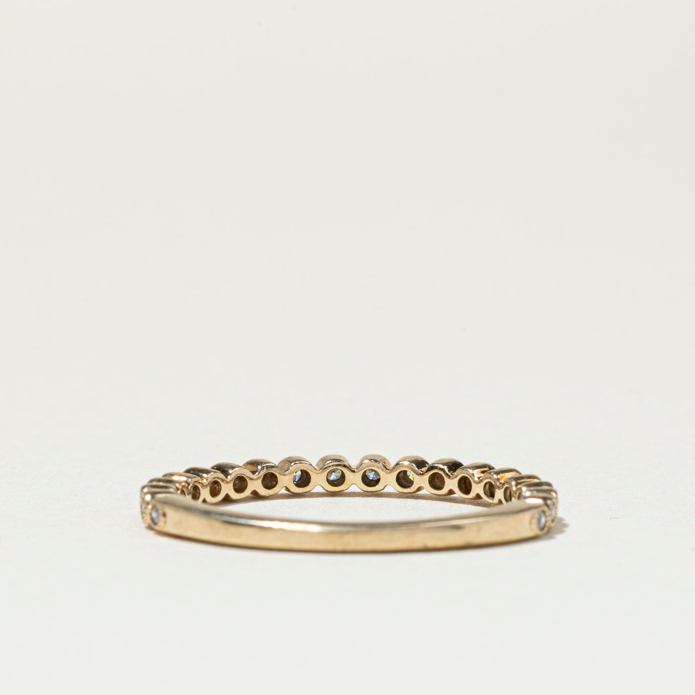 Alliance demi-éternité sertie de diamants festonnés | 1 mm | Taille 6,5