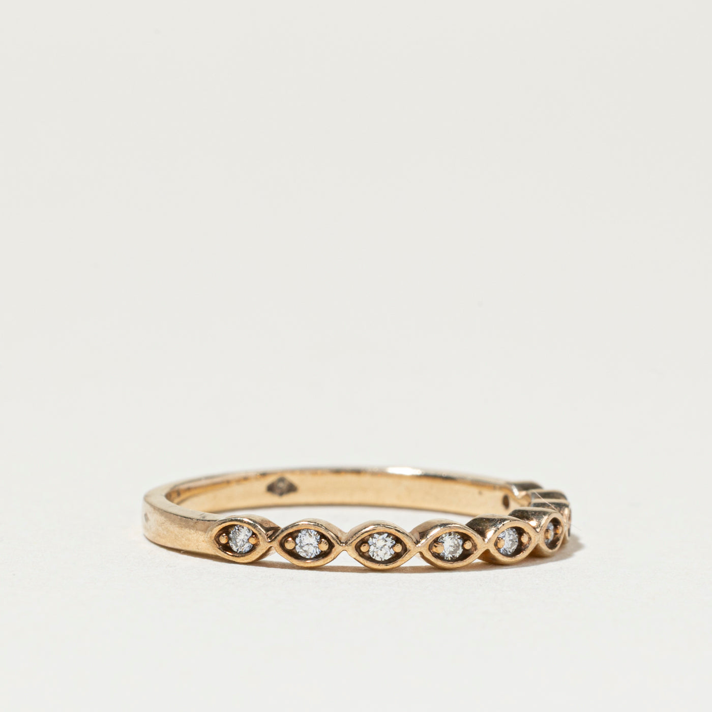 Semi Eternity Diamond Scalloped Band | 2mm | SZ 6.25