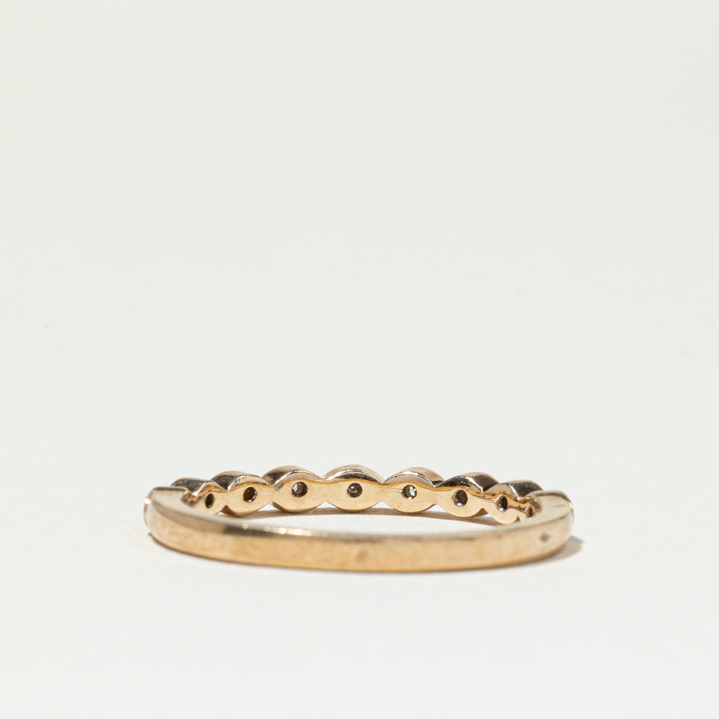 Semi Eternity Diamond Scalloped Band | 2mm | SZ 6.25
