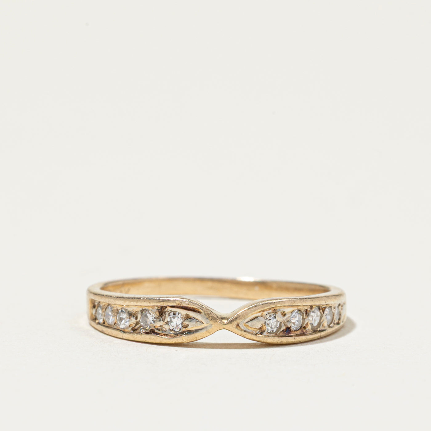 Semi Eternity Diamond Reverse Tapered Contour Ring | SZ 6