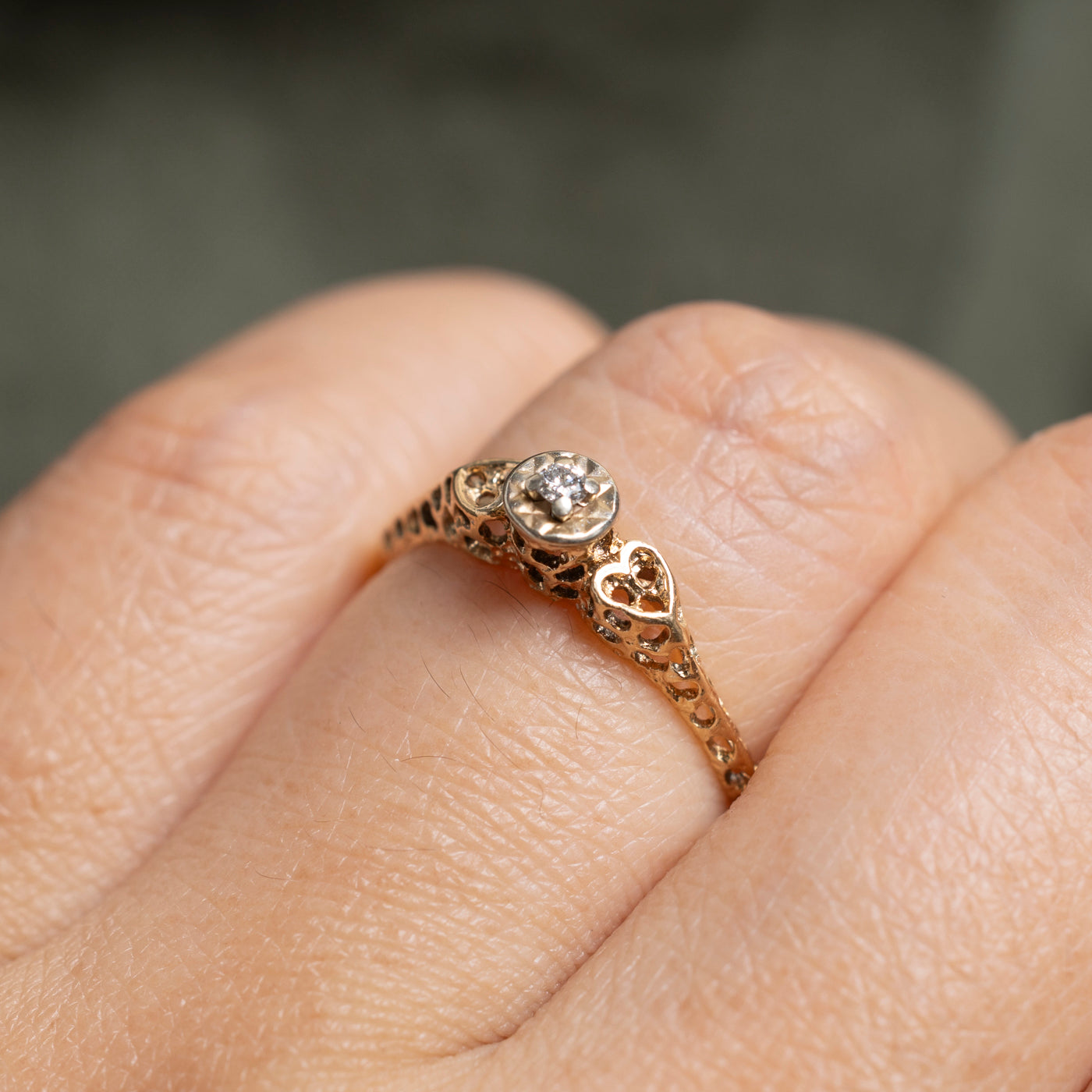 Illusion Set Diamond Heart Accented Ring | SZ 7