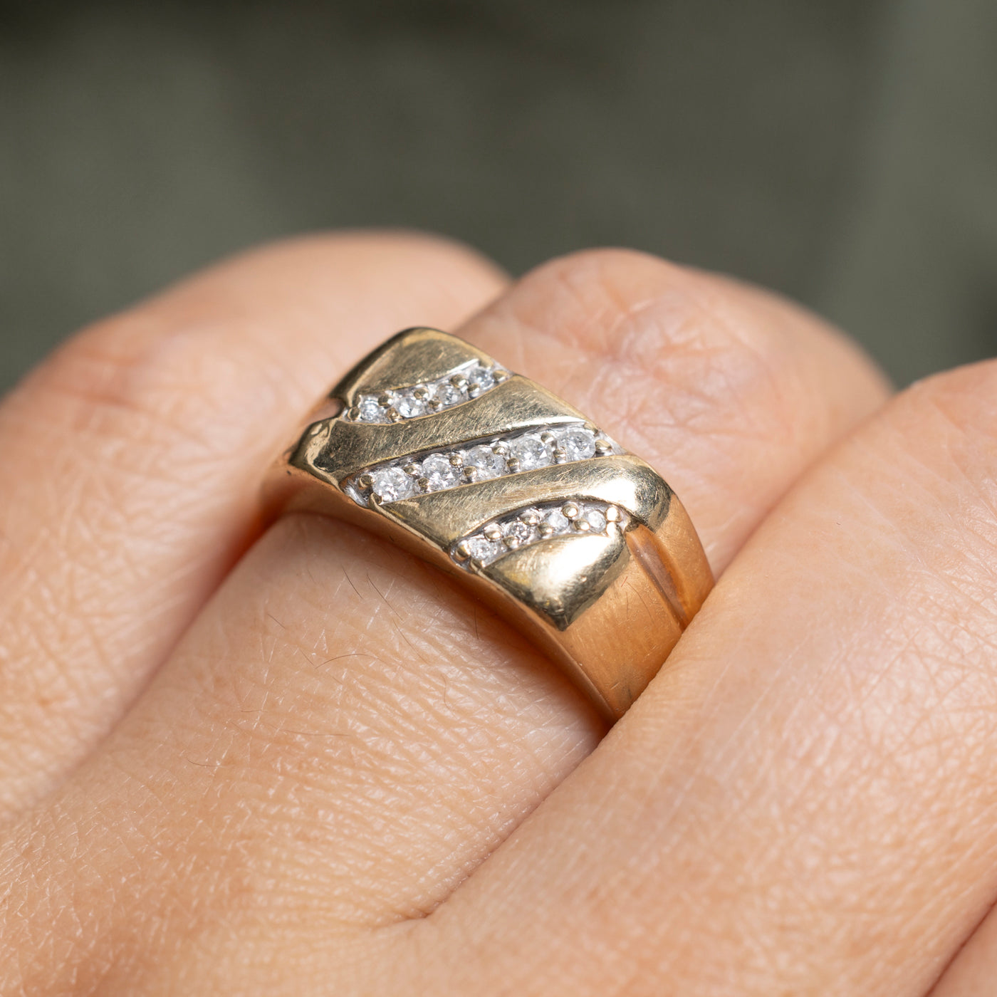 Diagonal Set Diamond Chunky Signet Ring | SZ 7