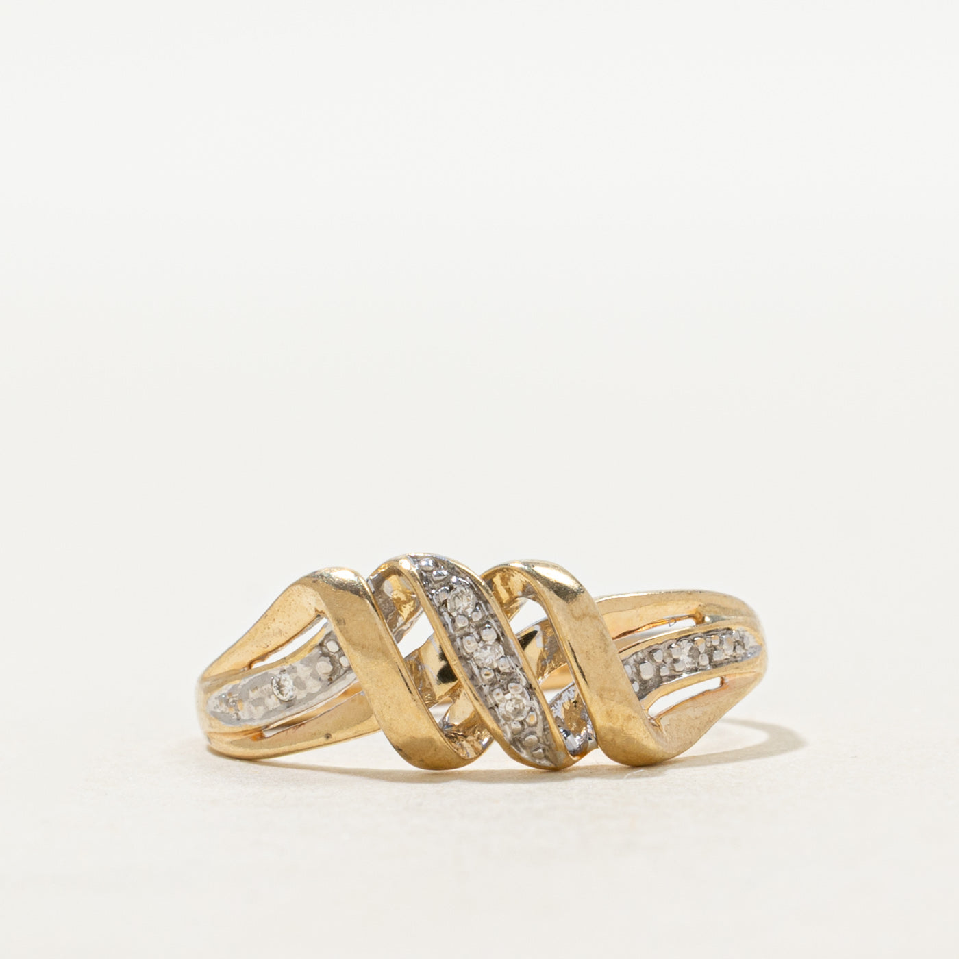 Diamond Openwork Twisted Ring | SZ 7.5