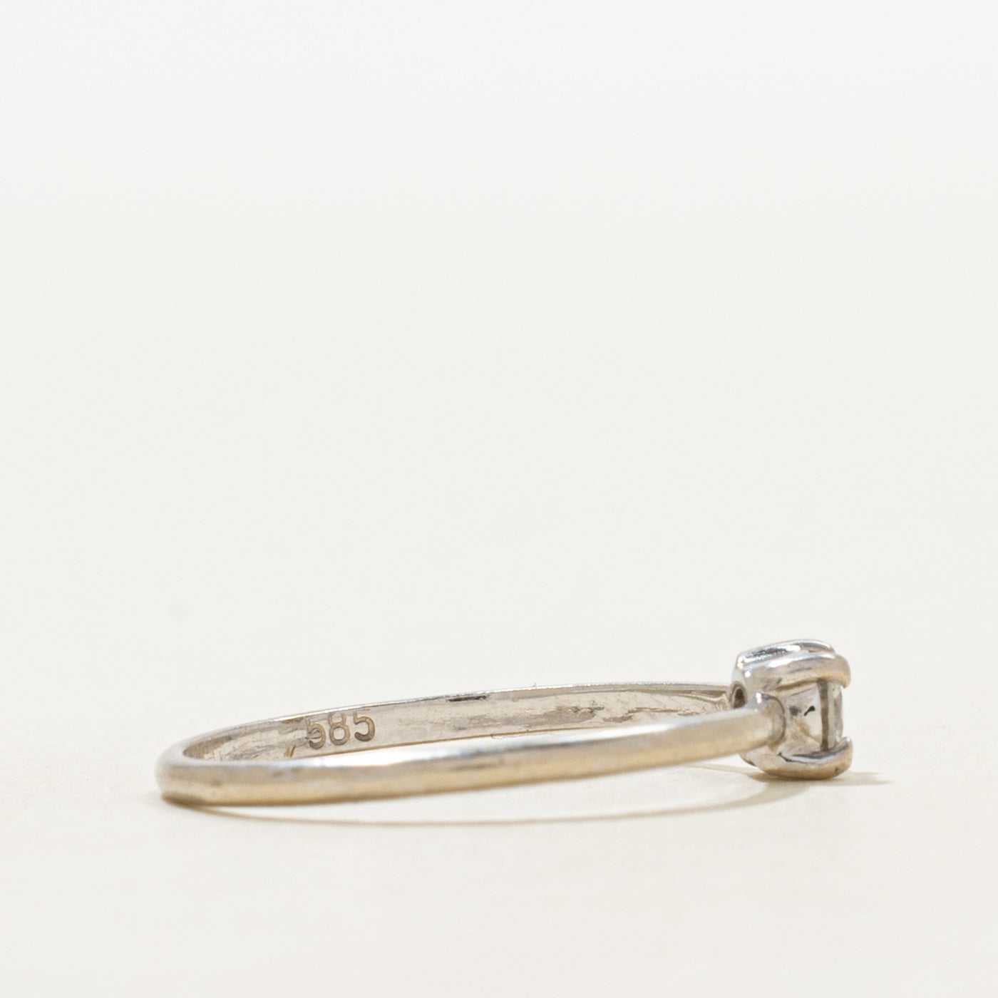 Solitaire Diamond Petite Ring | SZ 4.25