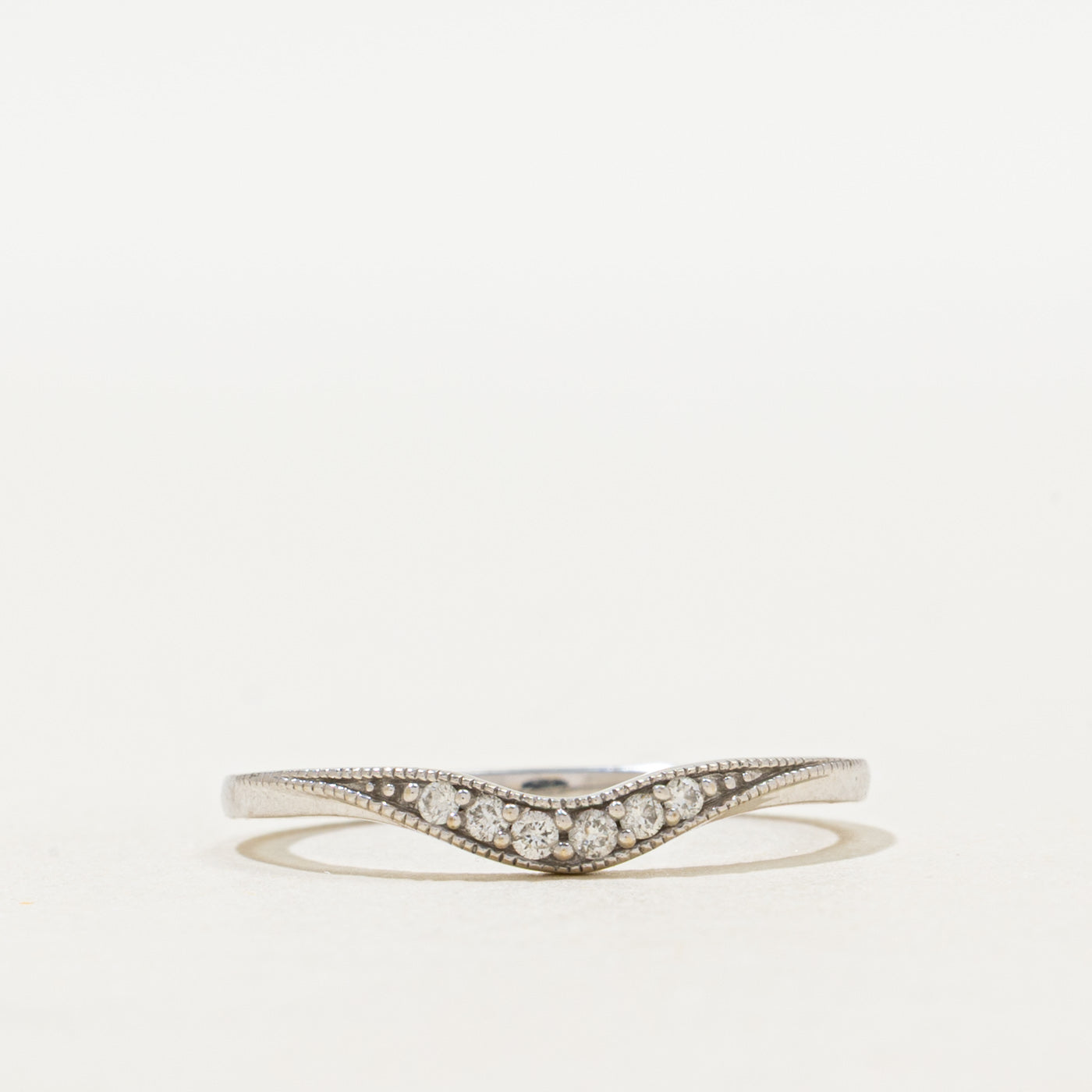 Six Stone Diamond Milgrain Contour Ring | SZ 7