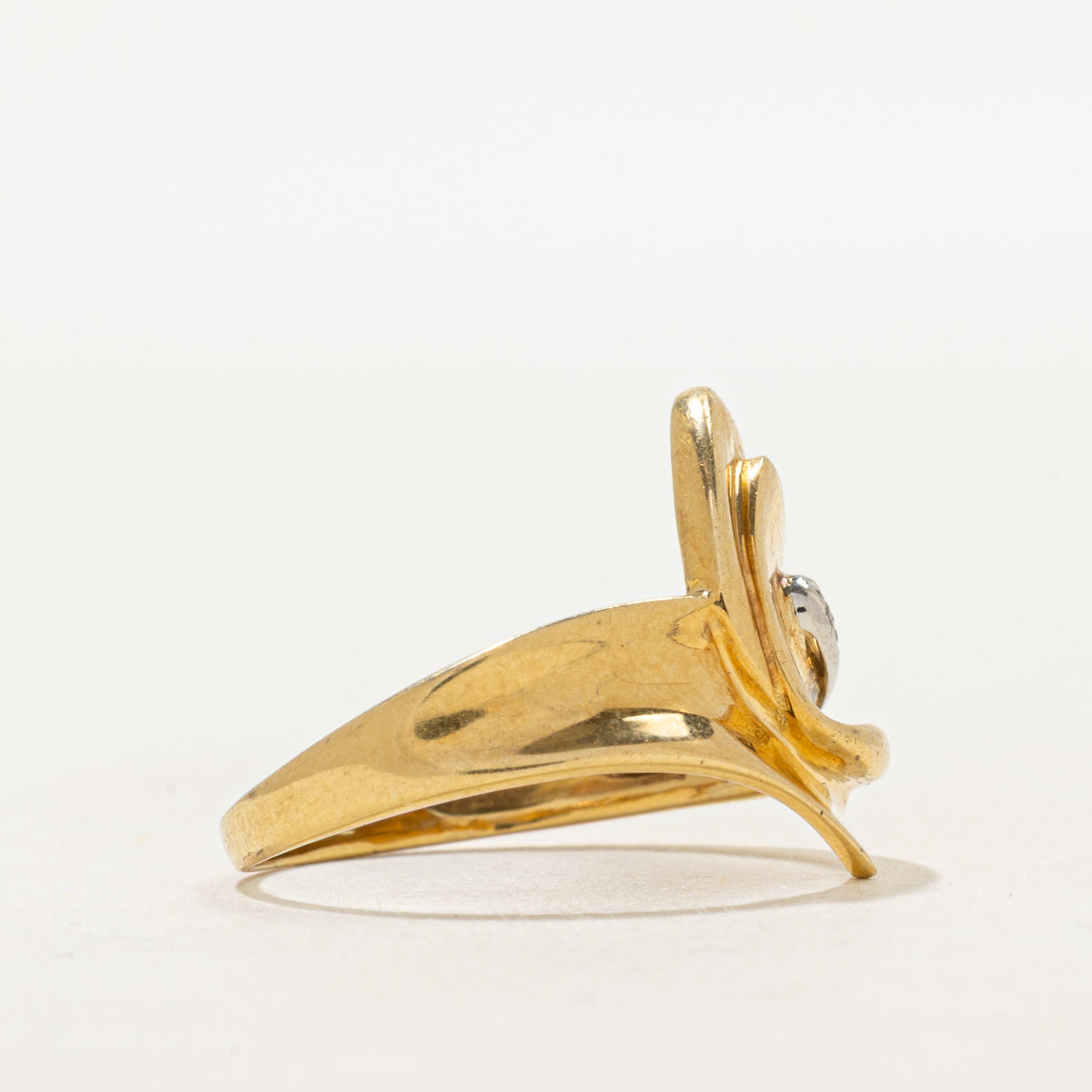 Diamond Grooved Chunky Bypass Ring | SZ 6.75