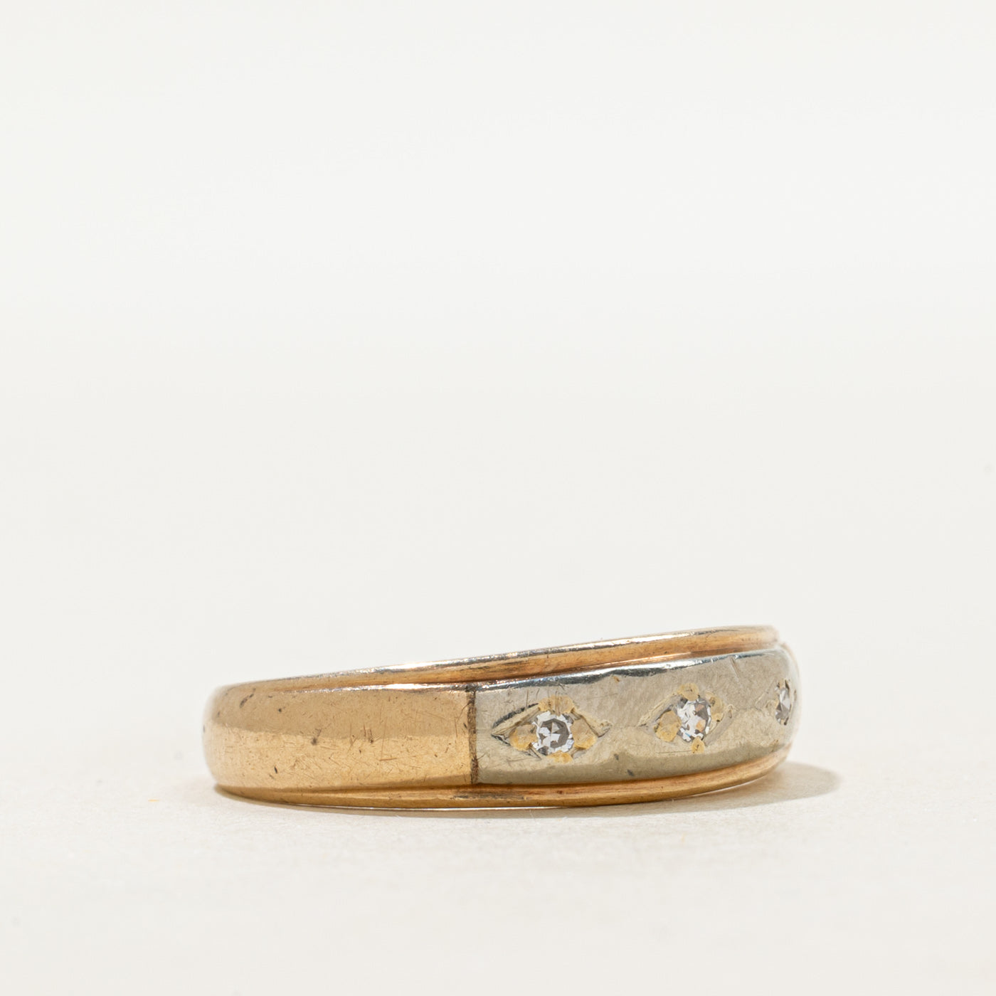 Two Tone Gold Three Stone Diamond Band | SZ 9.25