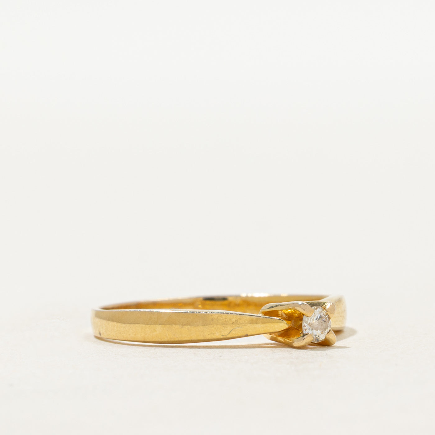 Solitaire Diamond Petite Ring | SZ 6