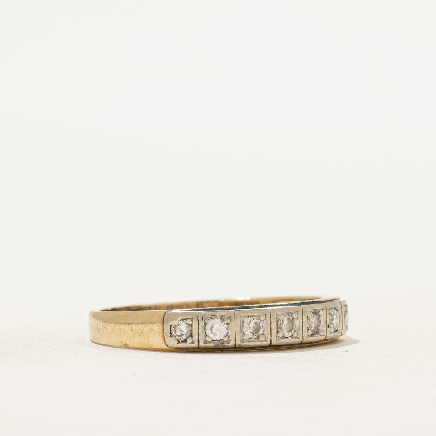 Two Tone Seven Stone Diamond Band | SZ 7.75