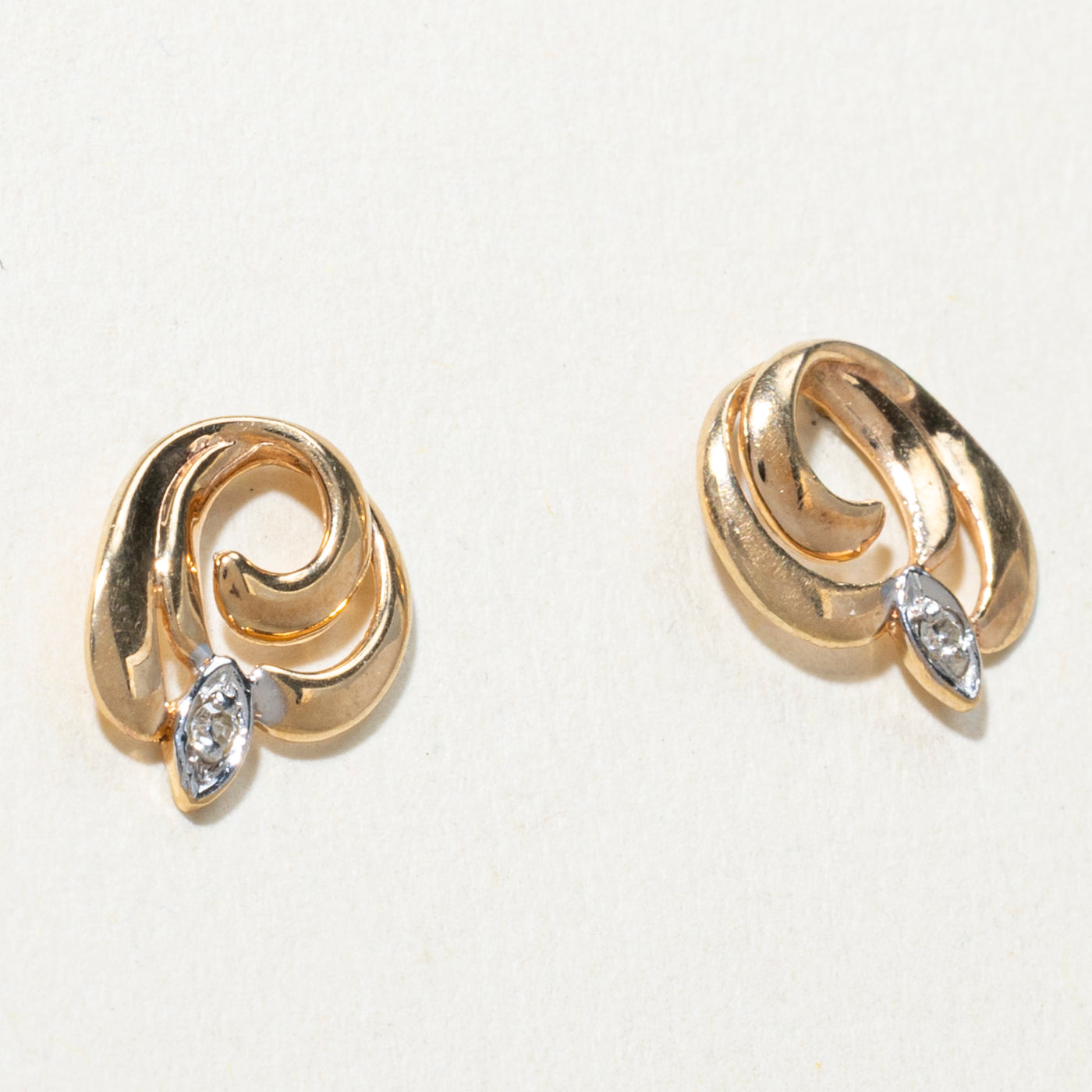10K Diamond Swirl Stud Earrings | 0.02ctw