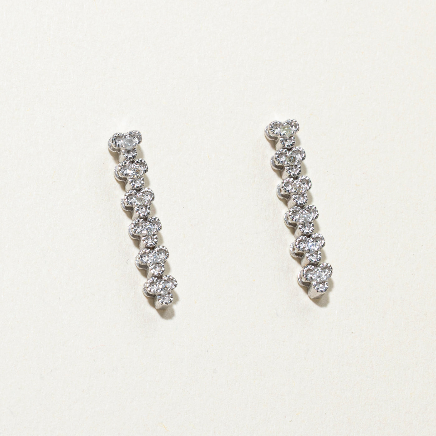 18K Diamond Textured Column Drop Earrings | 0.12ctw