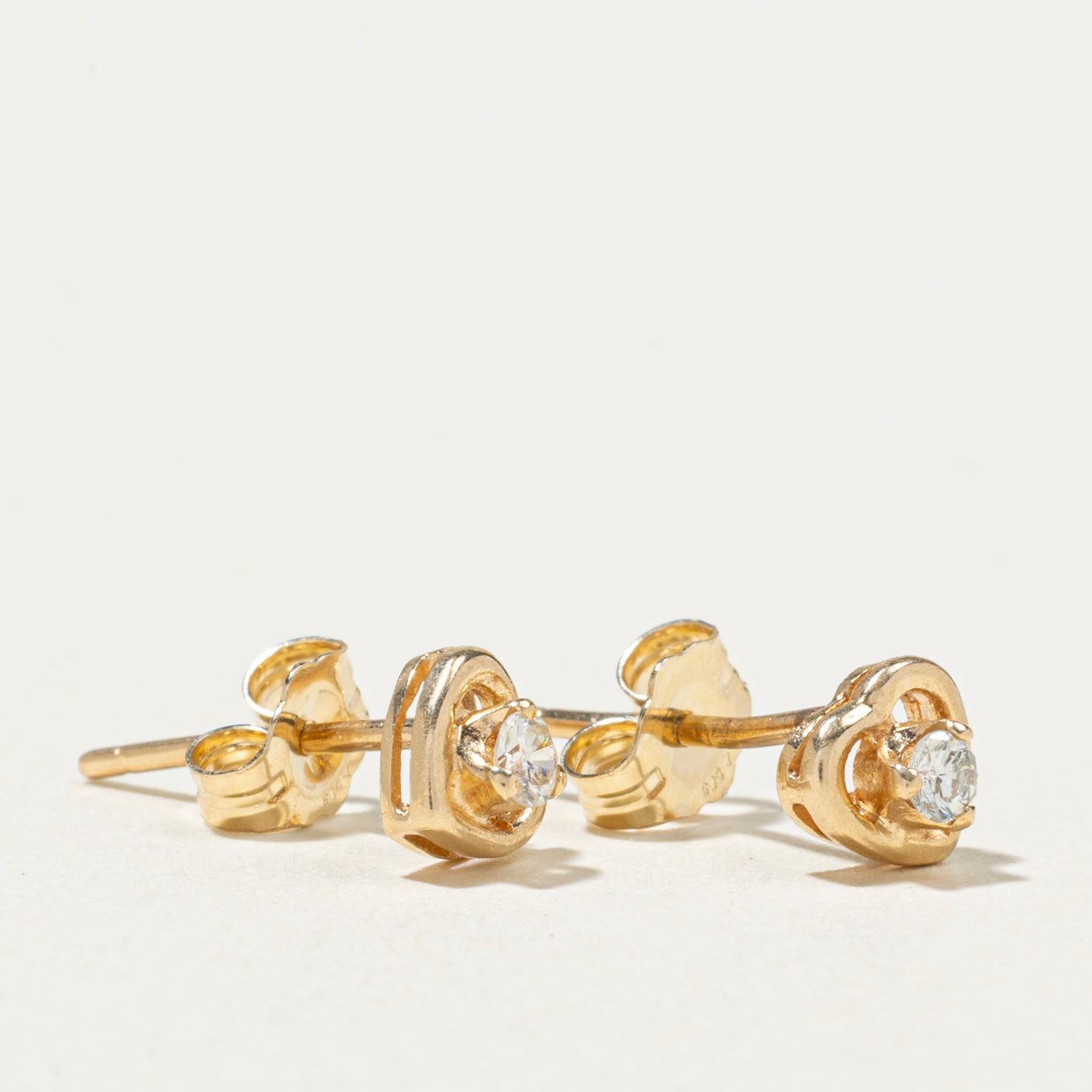 14K Diamond Heart Stud Earrings | 0.10ctw
