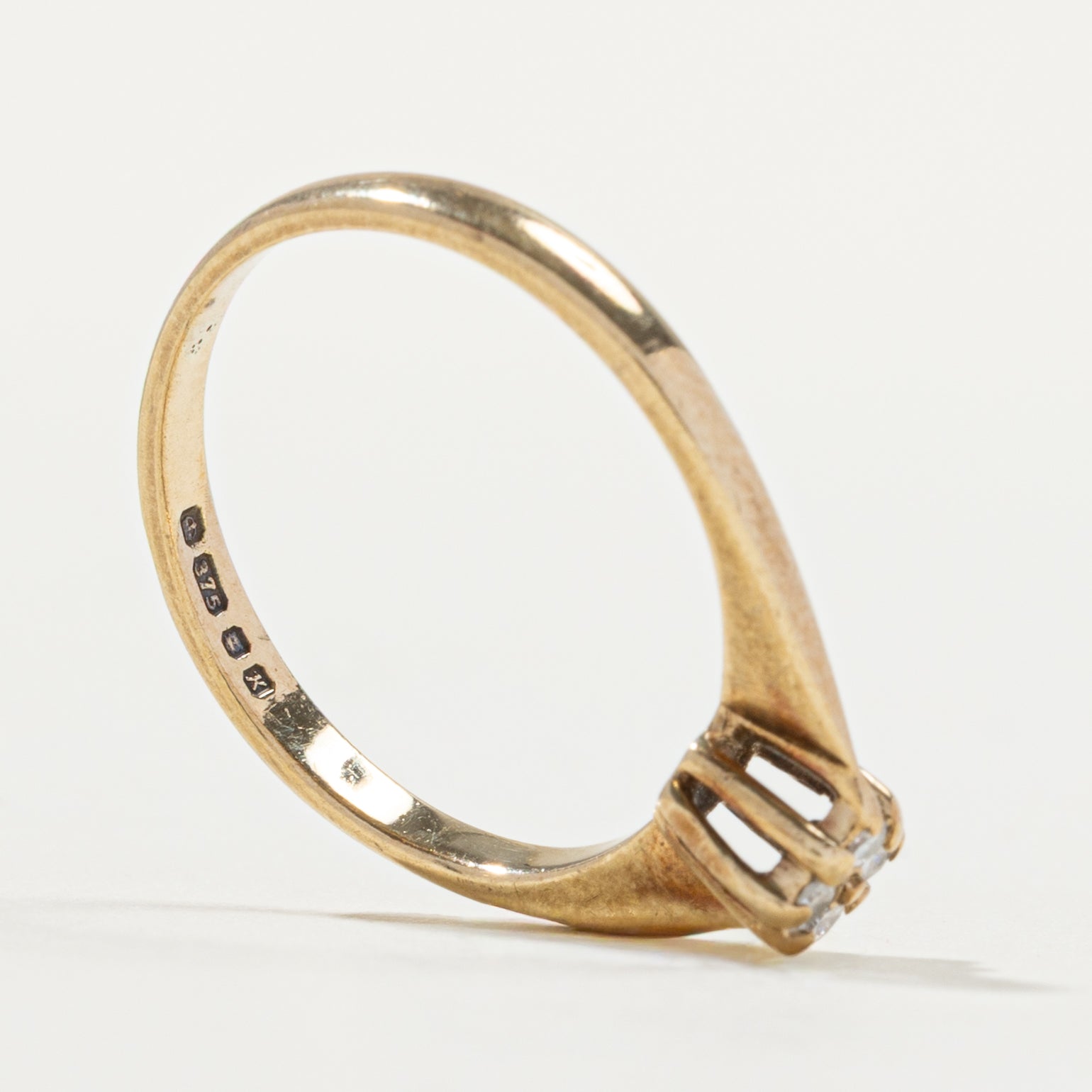 Bague London Diamond Cluster Reverse Tapered de 1984 | Taille 6.0 |