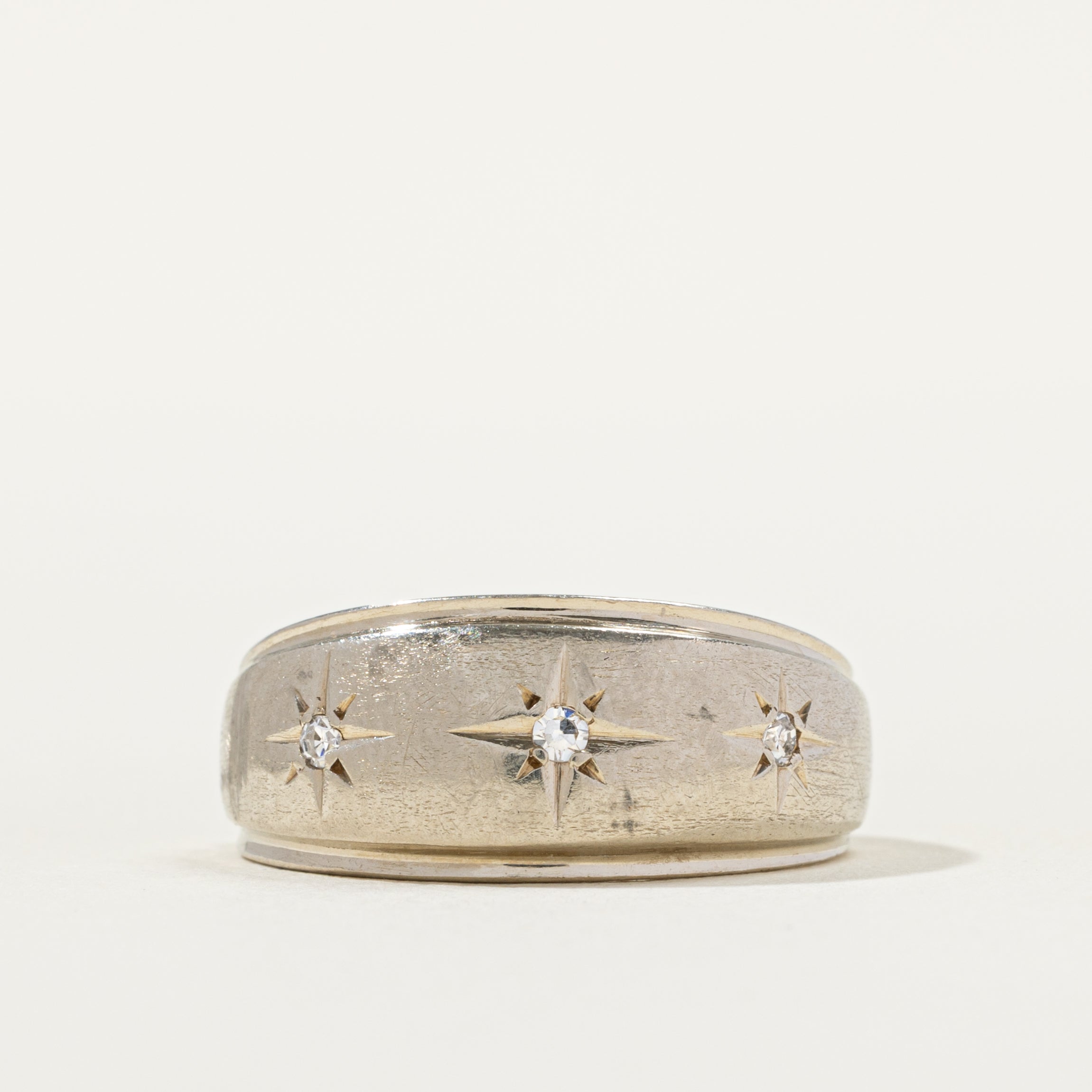 Three Stone Star Set Diamond Dome Ring | SZ 9.0 |