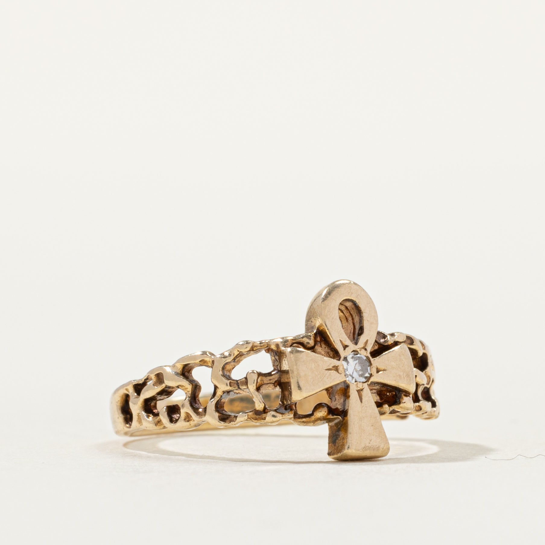 Star Set Diamond Ankh Cross Ring | SZ 3.25 |