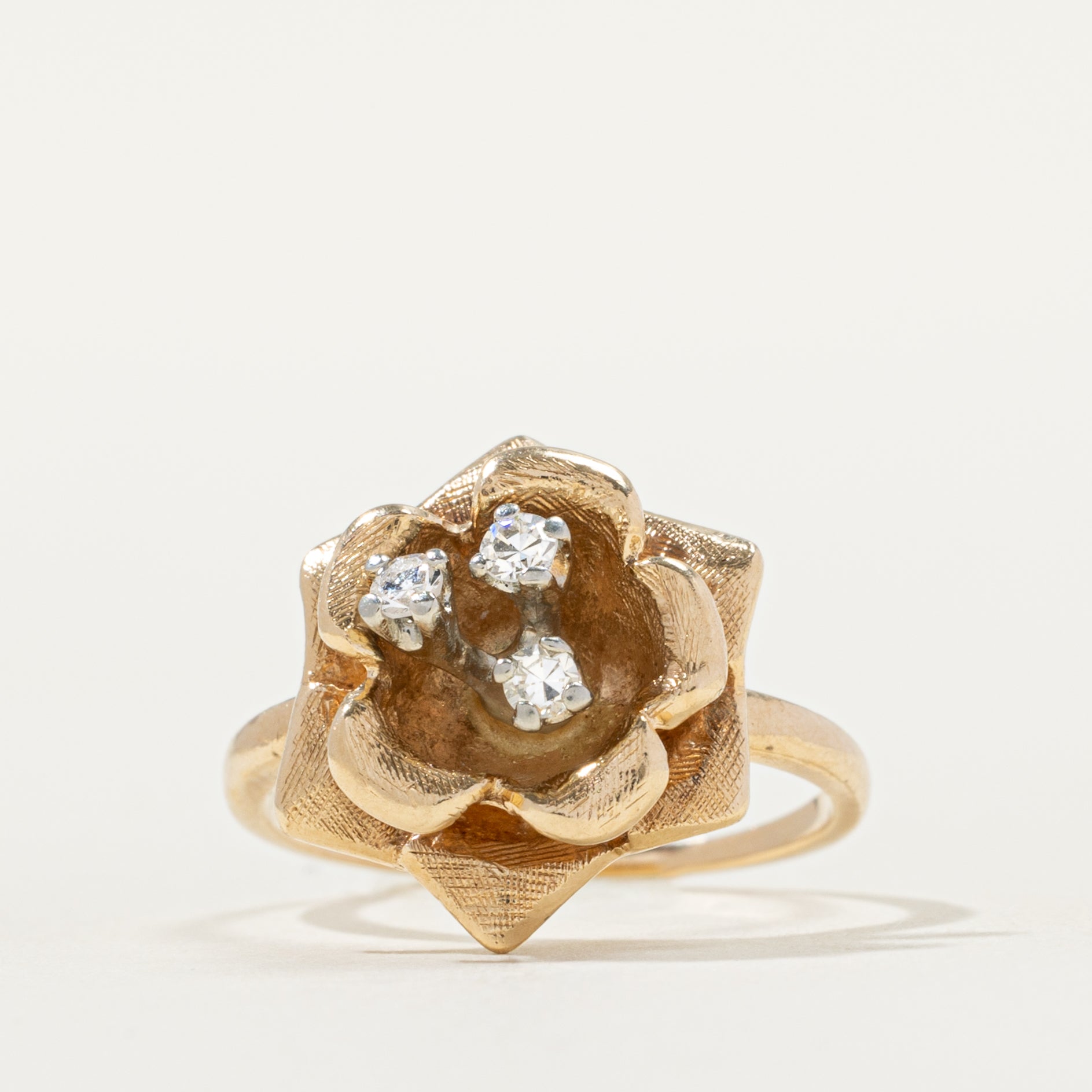 Scattered Diamond Textured Floral Ring | SZ 5.25 |