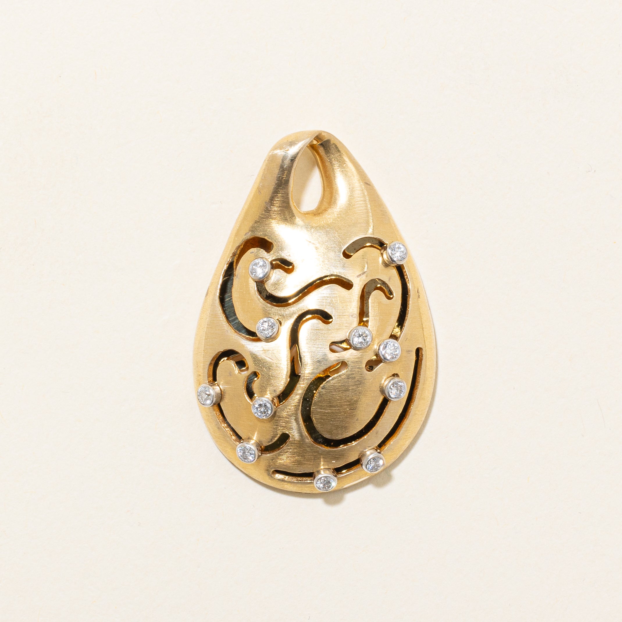 Diamond Openwork Teardrop Pendant | 0.3ctw |