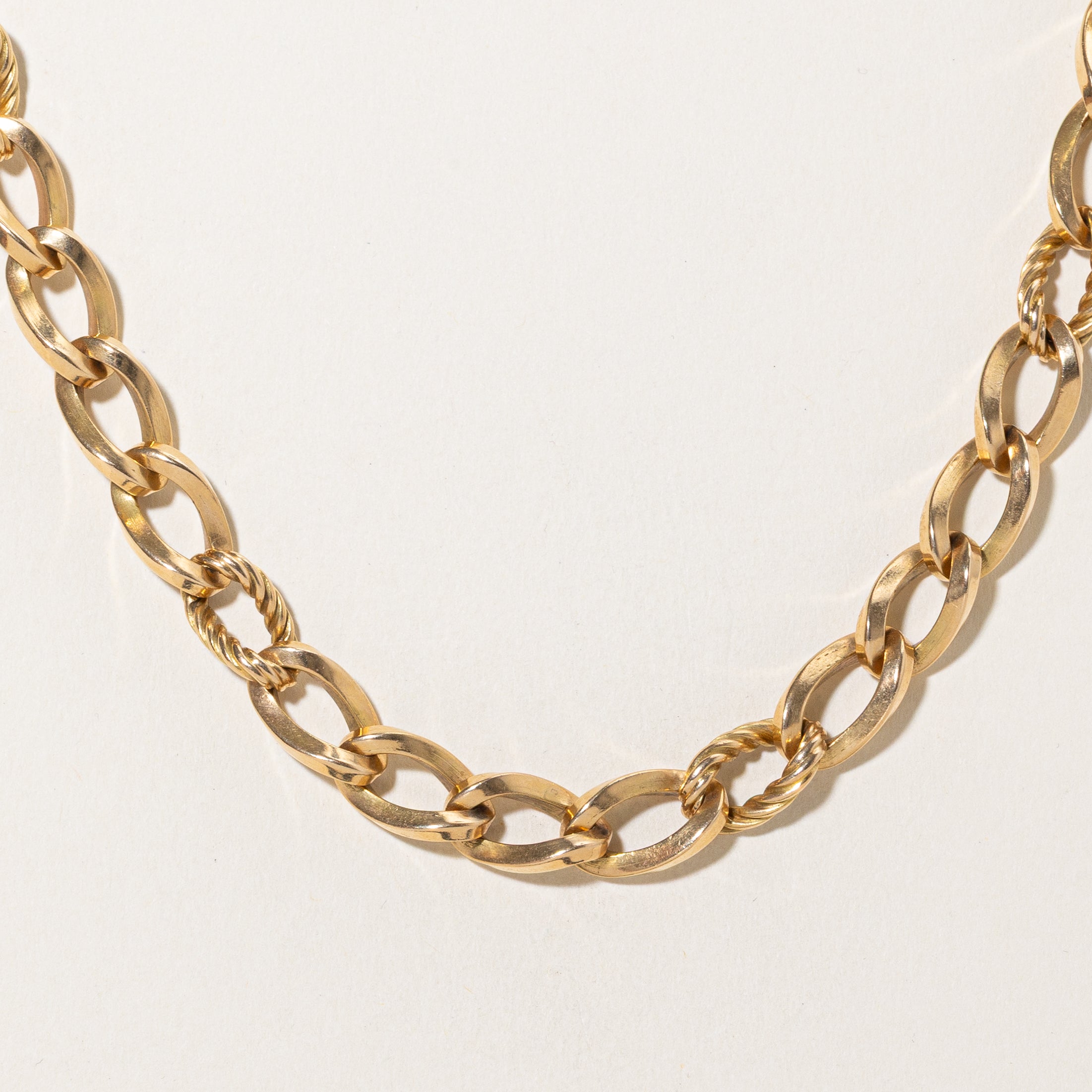 'Boucheron' Textured Curb Link Chunky Chain Necklace | 20" |