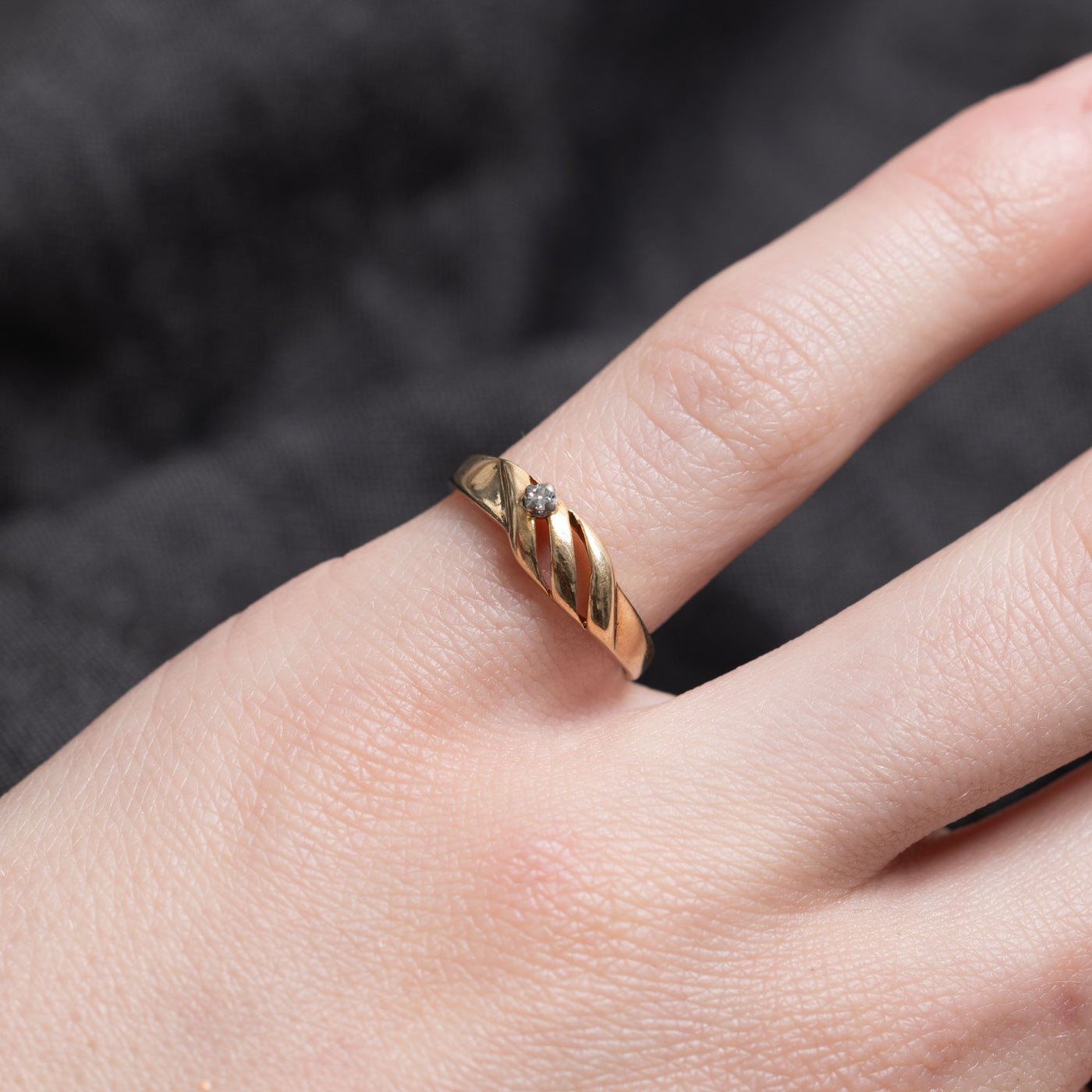 Diamond Wavy Openwork Band | SZ 4.25 |