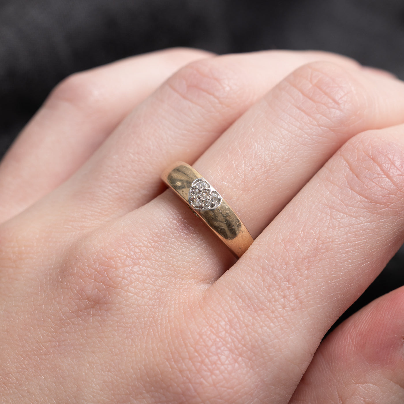 Diamond Cluster Heart Band | SZ 7.0 |