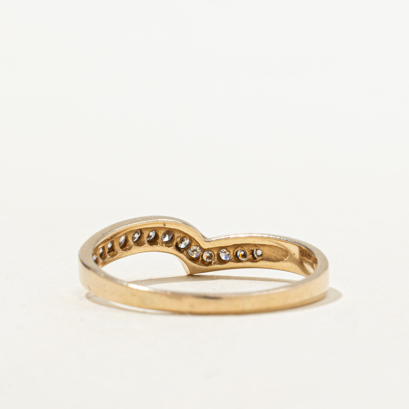 Channel Set Diamond Chevron Ring | SZ 7.5 |