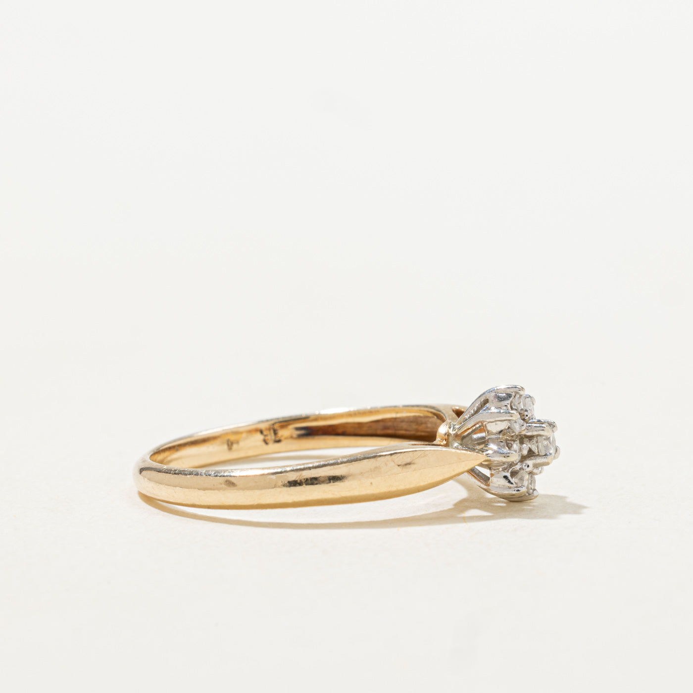 Diamond Petal Halo Ring | SZ 6.25 |