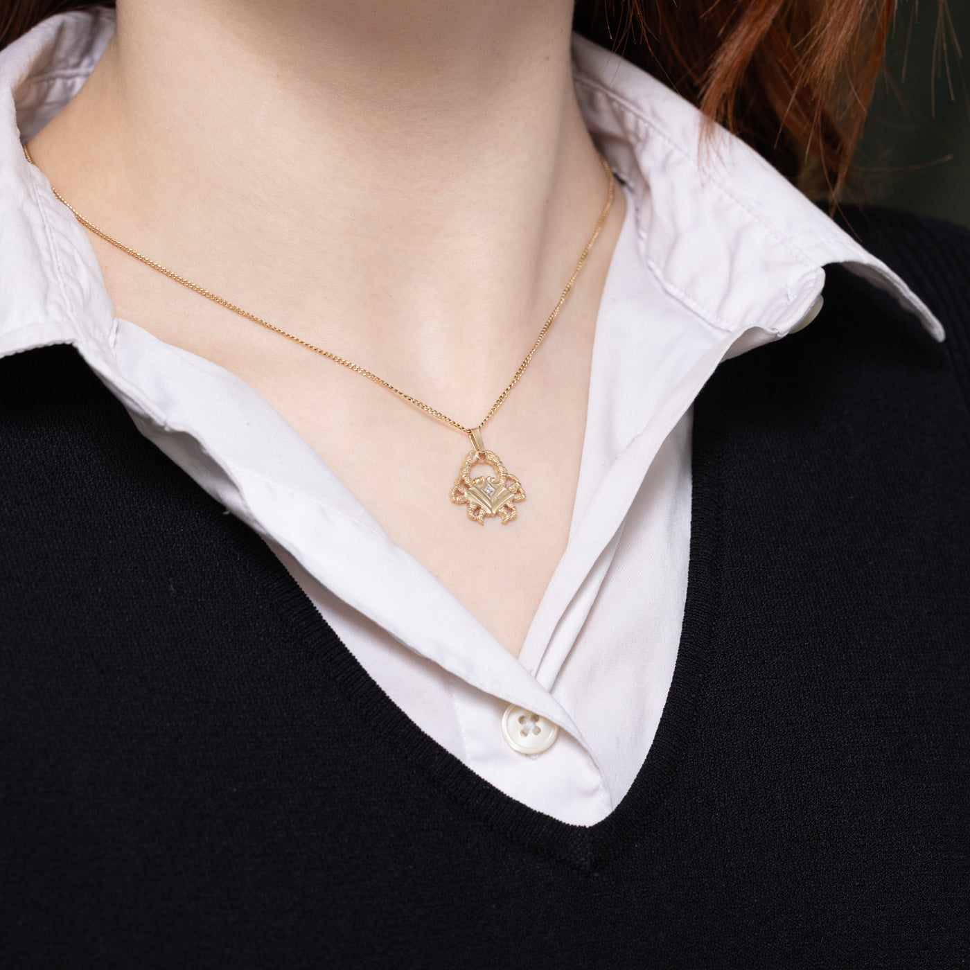 Pendentif Cancer texturé diamant