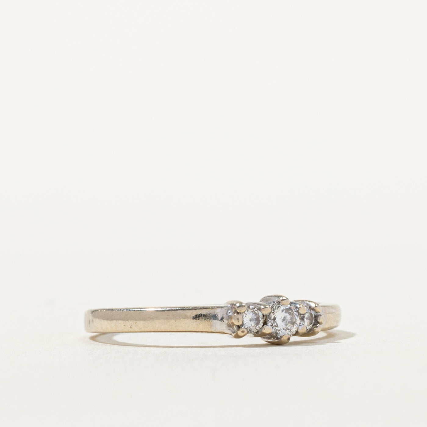 10k Three Stone Diamond Petite Ring | SZ 5.25