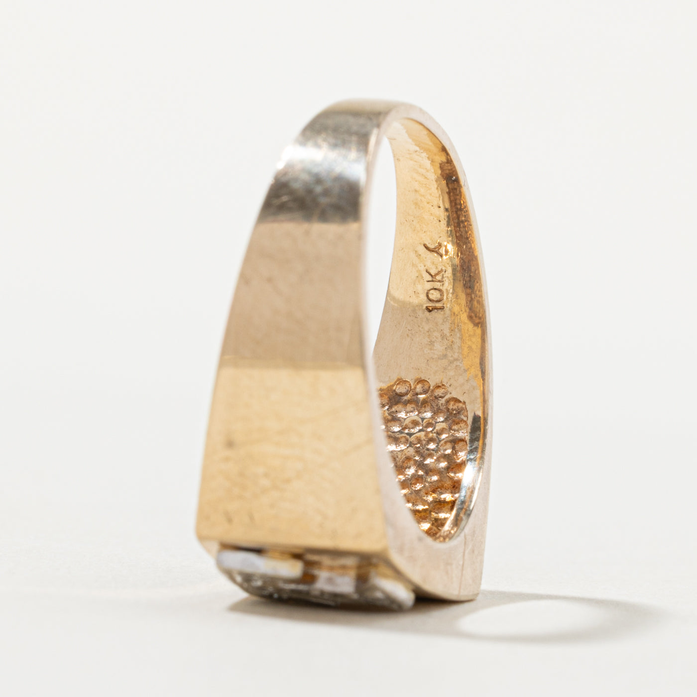 10k Diamond "T" Initial Ring | SZ 8.25