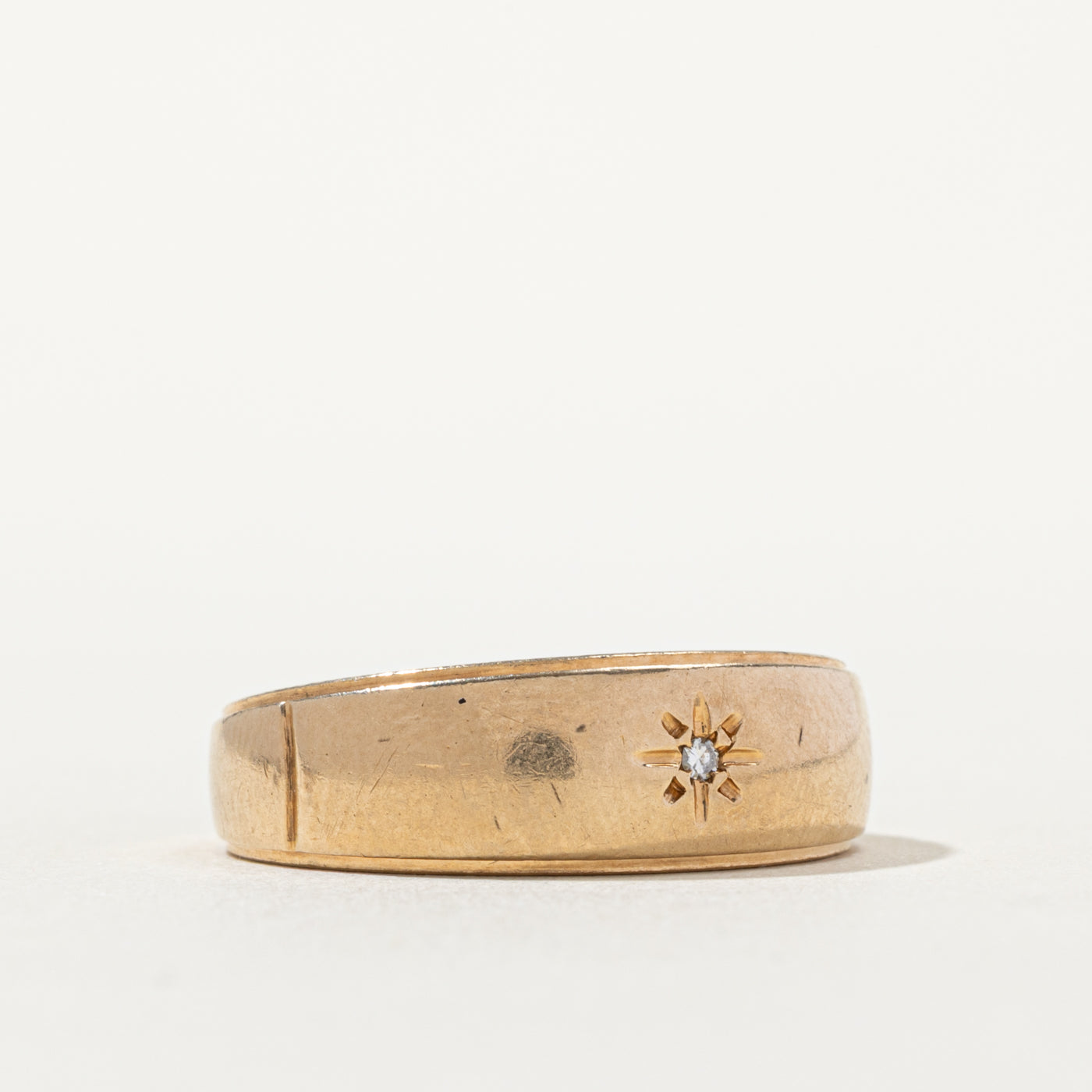 10k Star Set Diamond Band | SZ 9.75