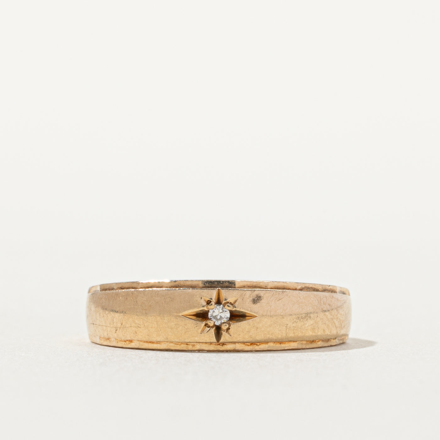 10k Star Set Diamond Band | SZ 6