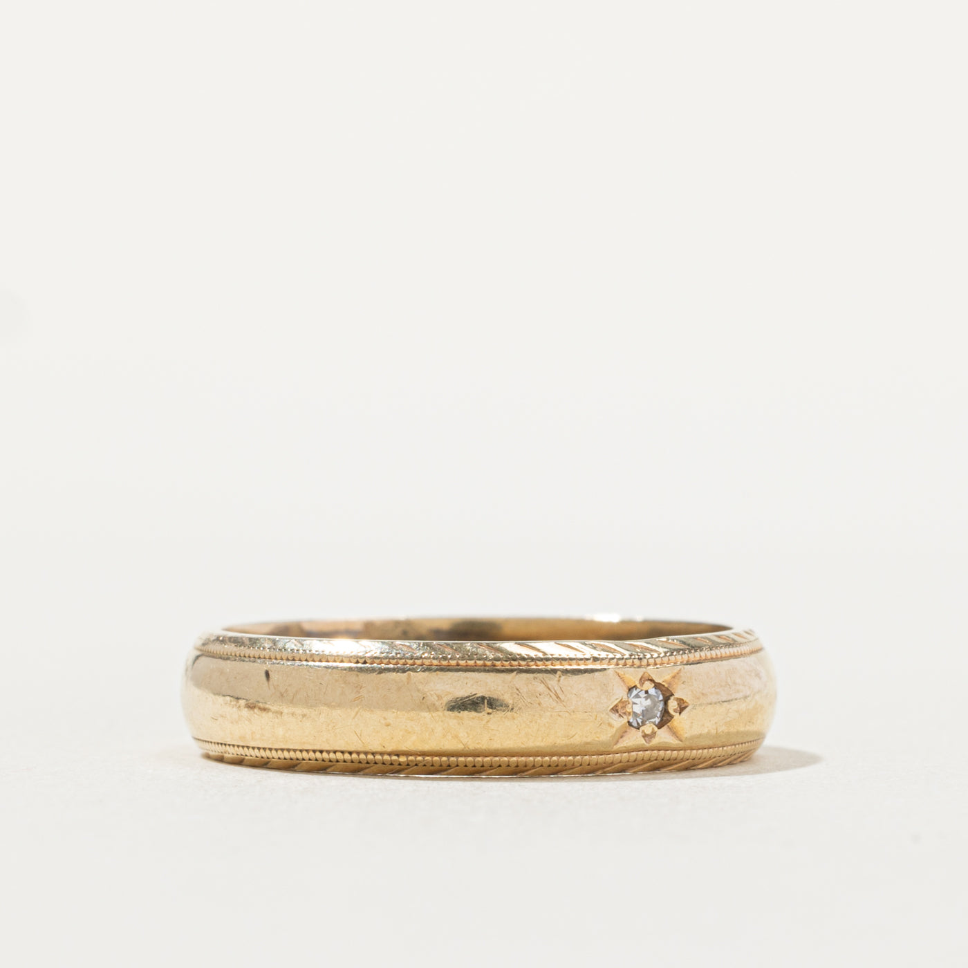 10k Star Set Diamond Textured Band | 4.65mm | SZ 7.75