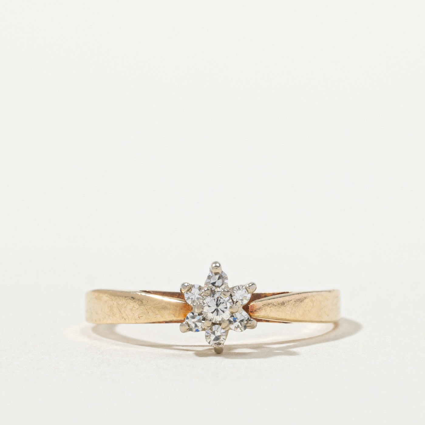 10k Diamond Floral Cluster Ring | SZ 5