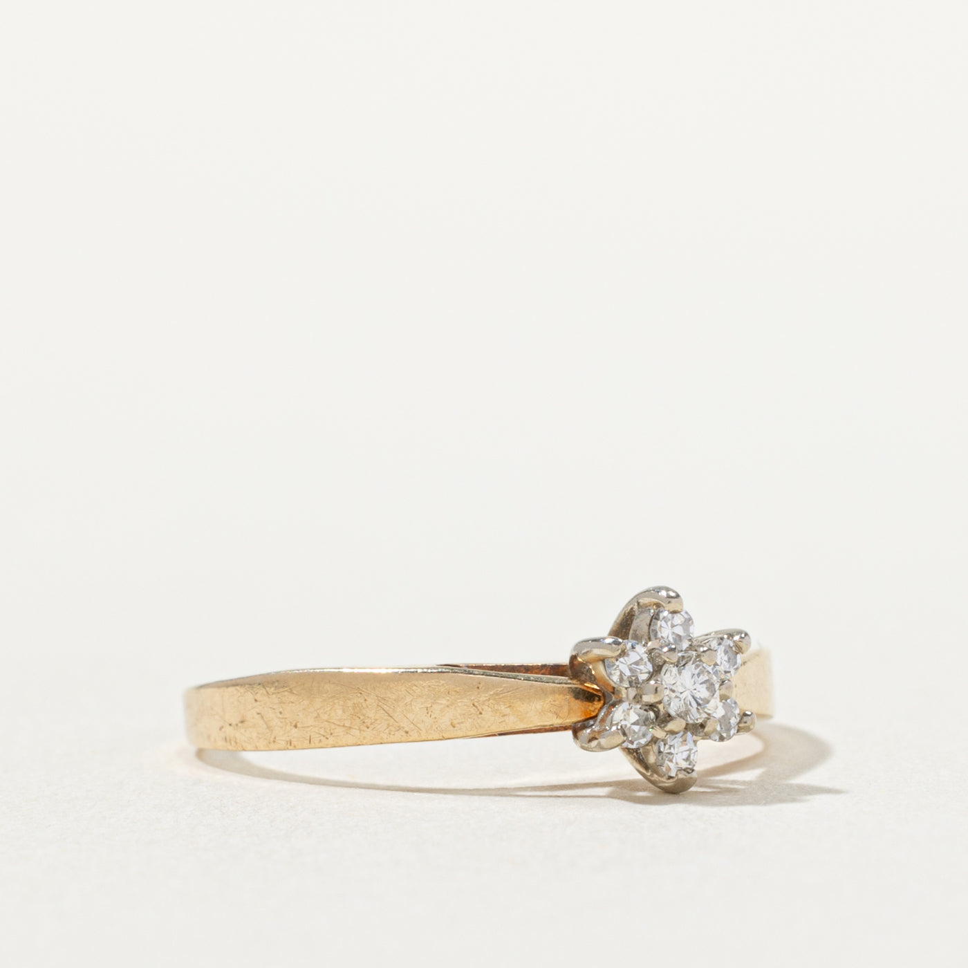10k Diamond Floral Cluster Ring | SZ 5