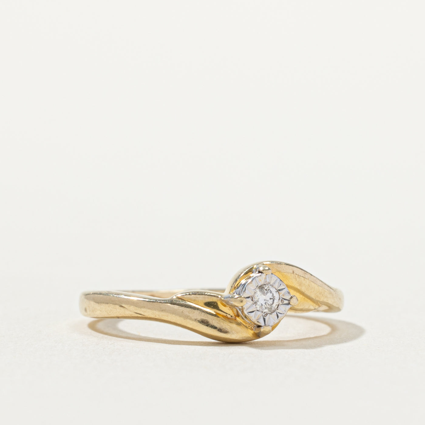 10k Illusion Set Diamond Bypass Ring | SZ 4.25