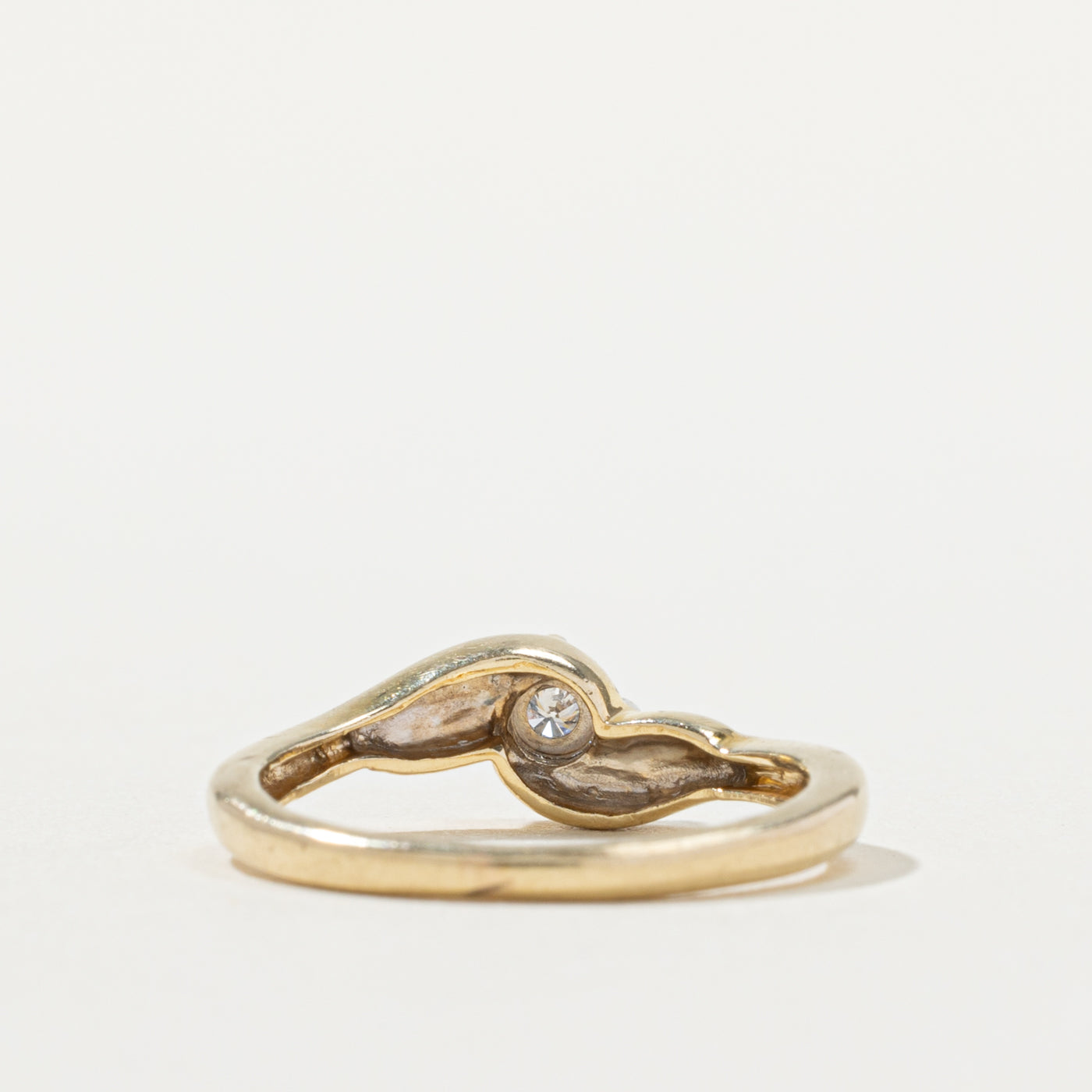10k Illusion Set Diamond Bypass Ring | SZ 4.25