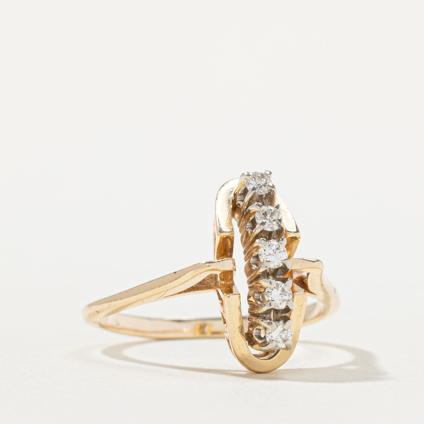 14k Five Stone Diamond Column Ring | SZ 7.75