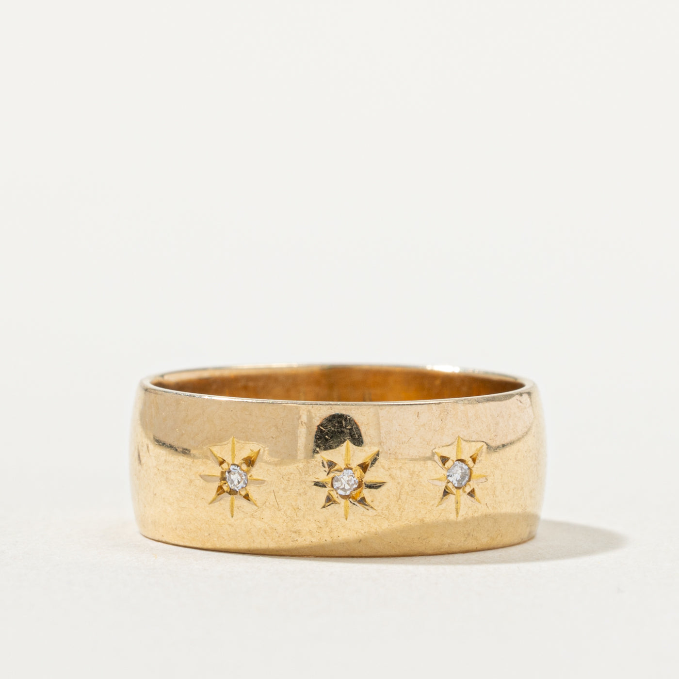 18k Three Stone Star Set Diamond Band | 6.93mm | SZ 6.25