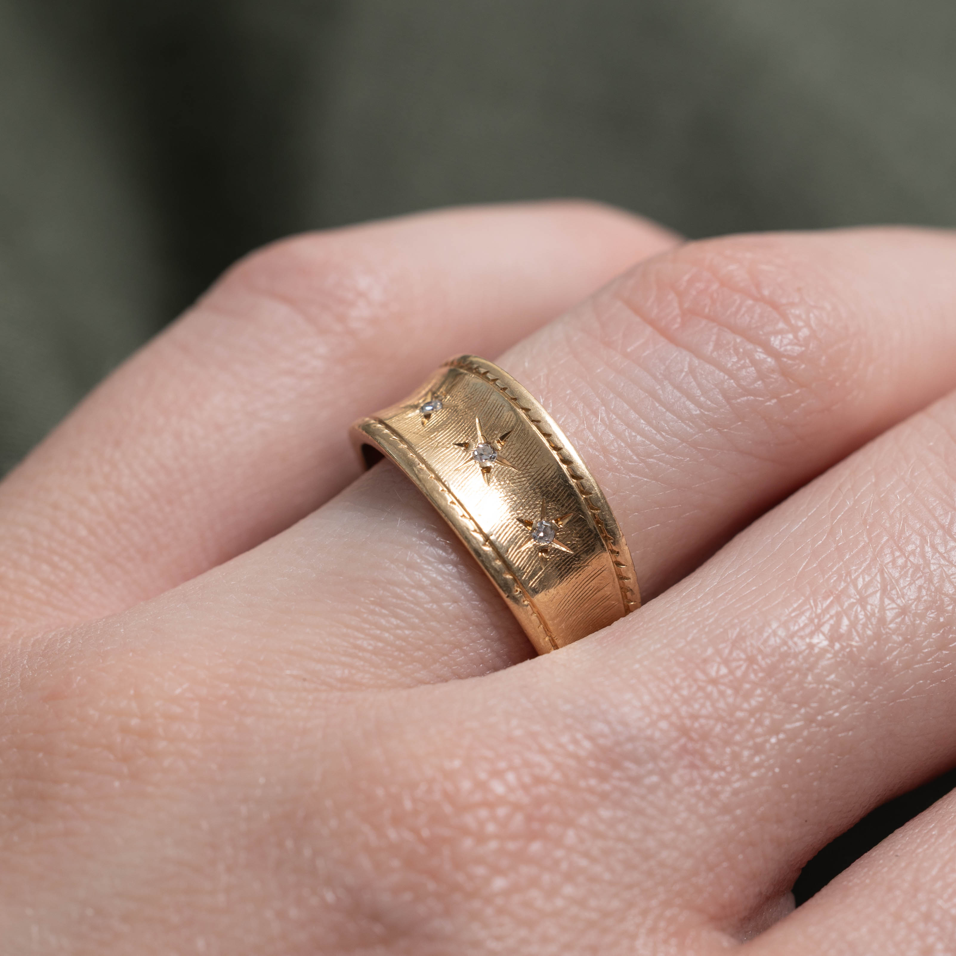 Vintage Canadian 14k Star Set Diamond Band | SZ 6