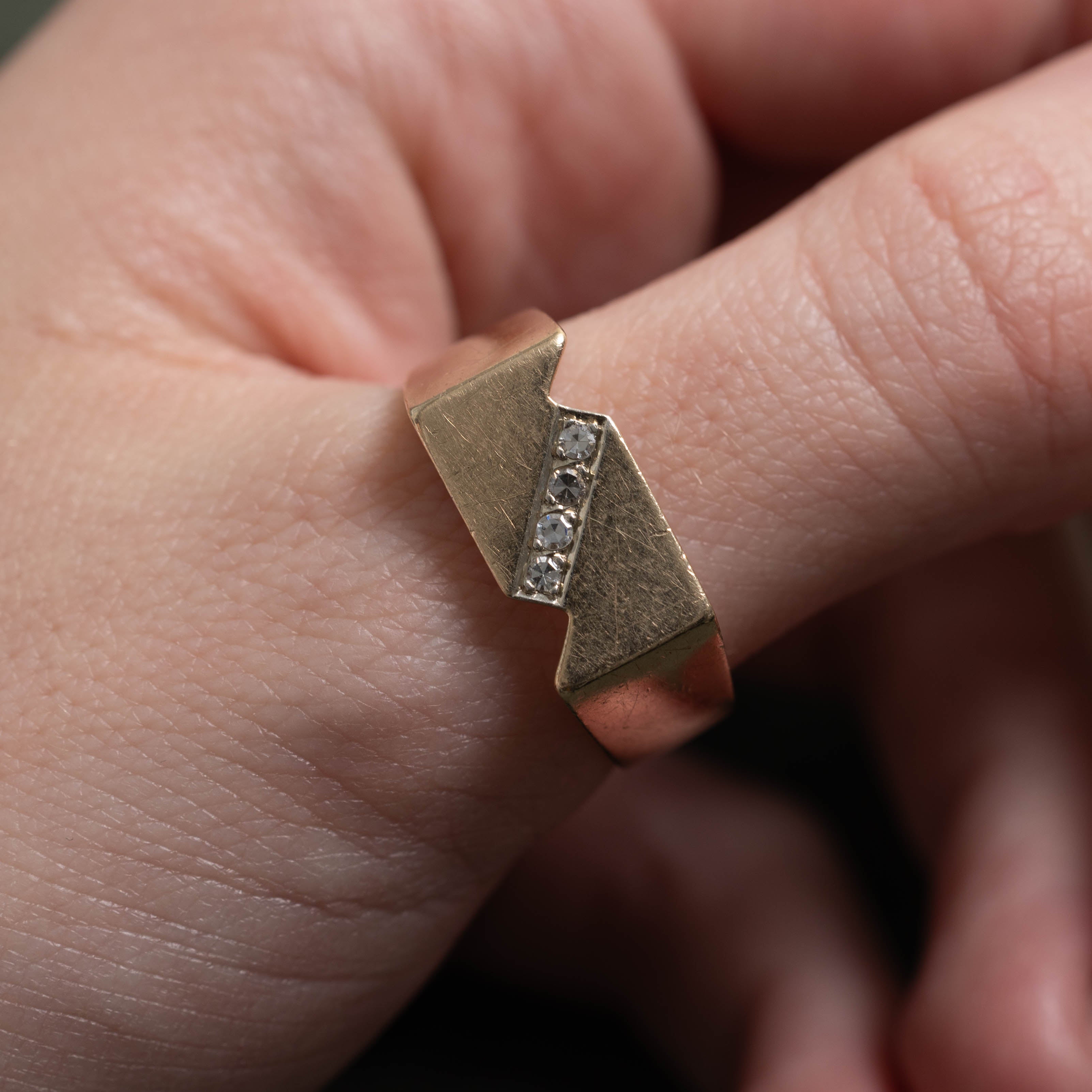 10k Four Stone Diamond Geometric Signet Ring | SZ 10.25