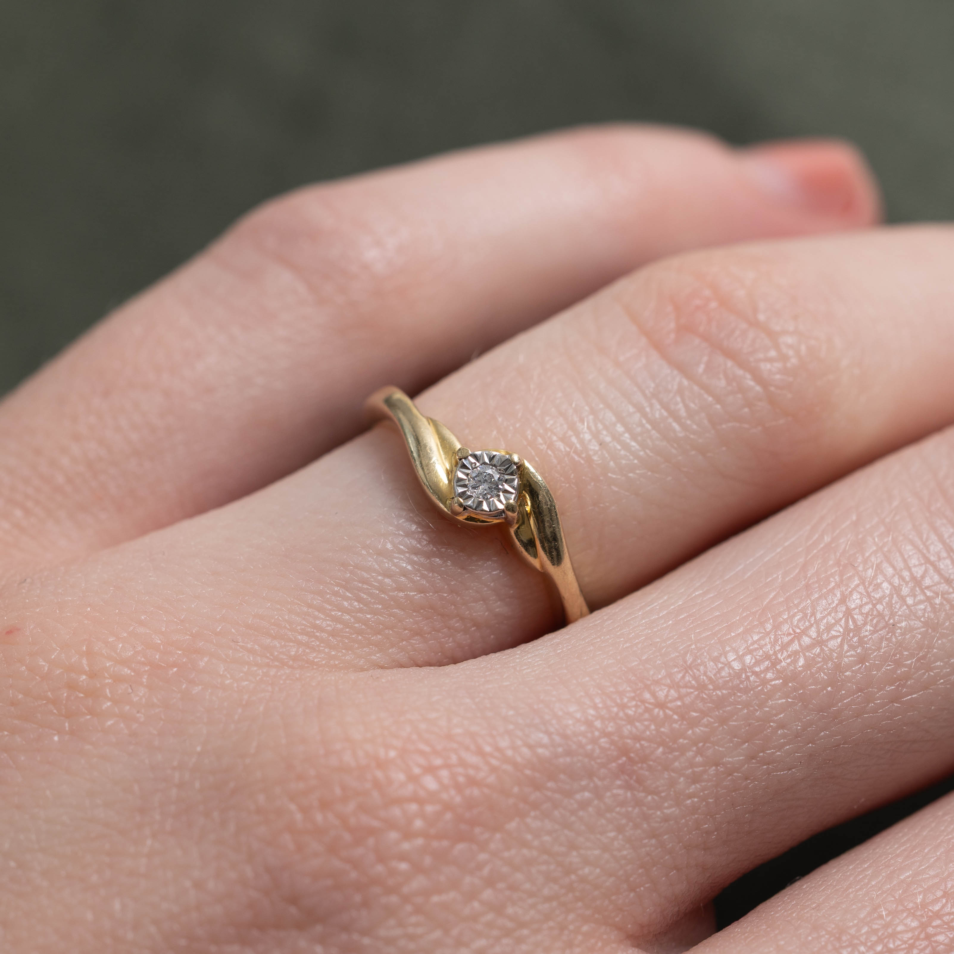 10k Illusion Set Diamond Bypass Ring | SZ 4.25