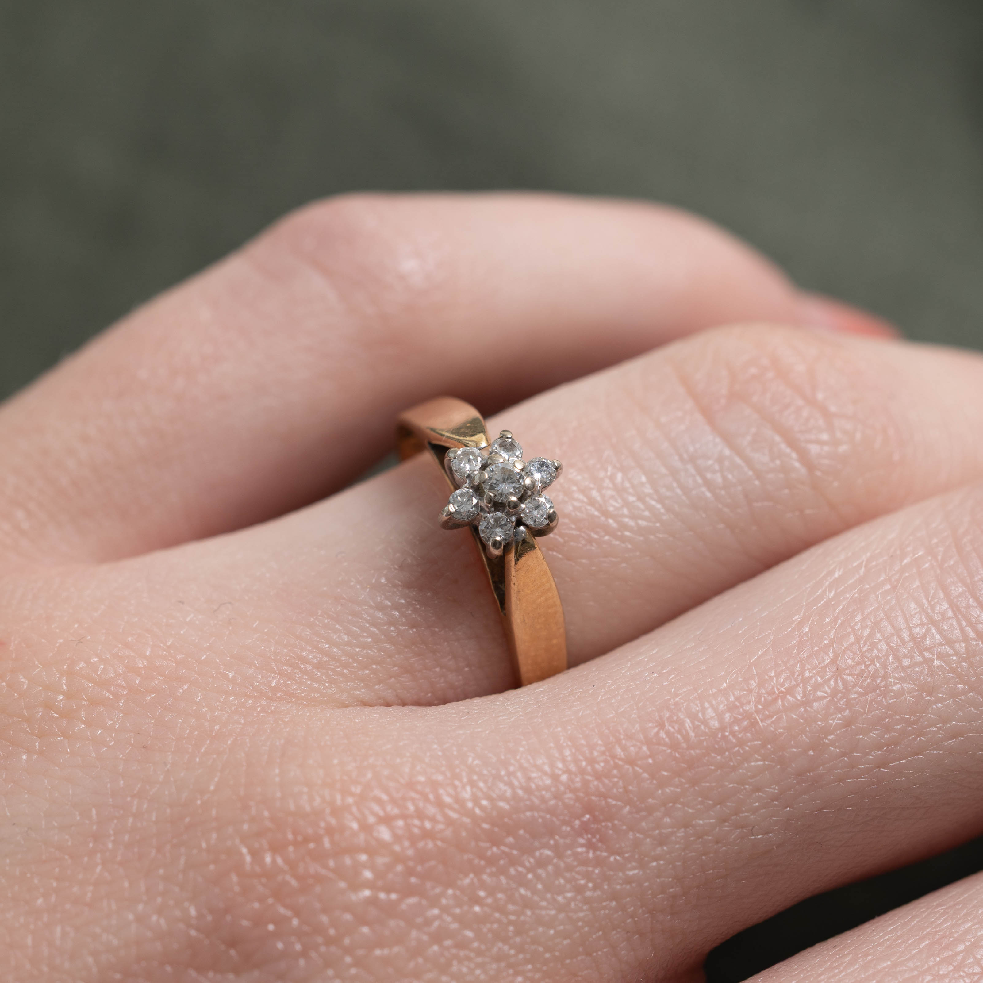 14k Diamond Floral Cluster Ring | SZ 5.75