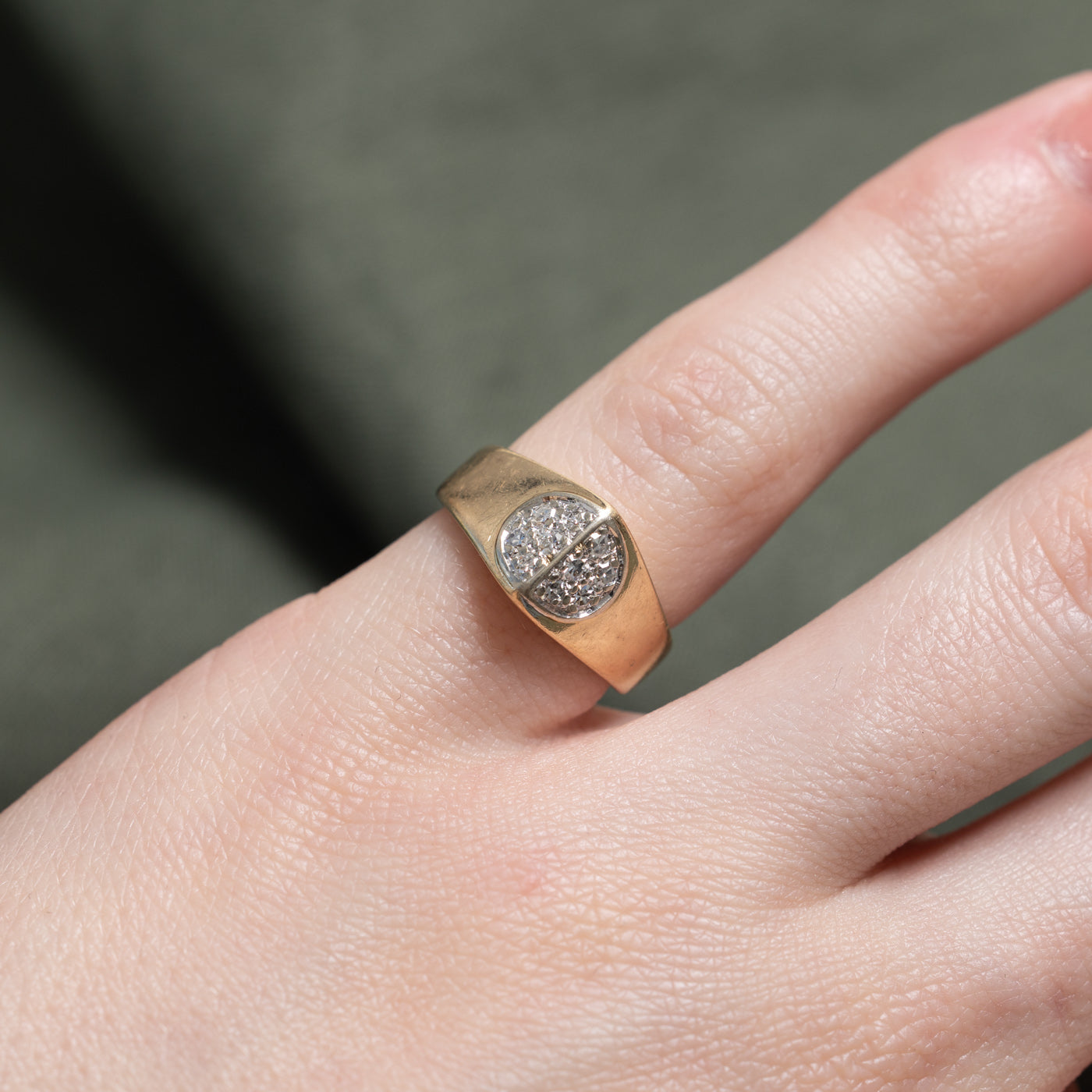 Illusion Set Diamond Pointed Ring | SZ 2.25