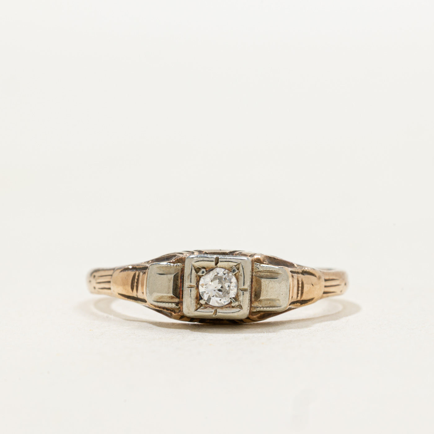 Art Deco Solitaire Diamond Engraved Ring | SZ 4.75