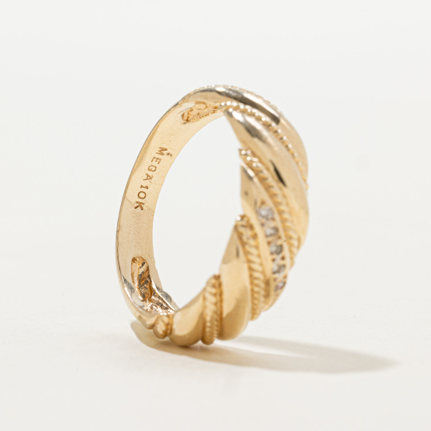 Diamond Rope Textured Twisted Band | SZ 9.5