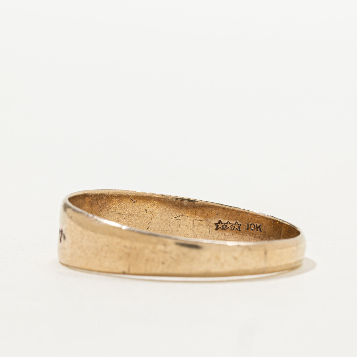 Bague texturée avec accent de diamant | Taille 15.0