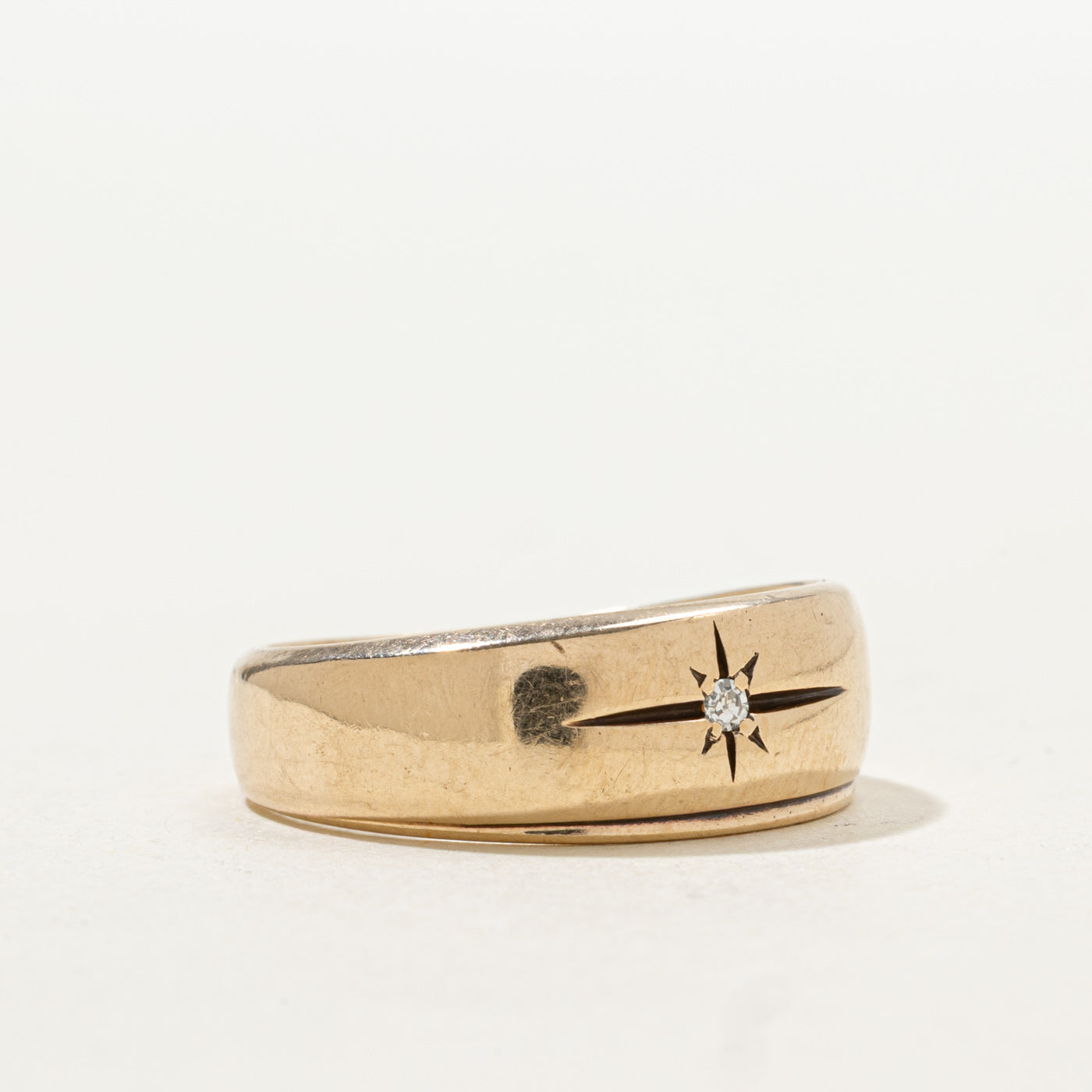 Bague victorienne sertie de diamants en forme d'étoile, style Era Check | Taille 8,25